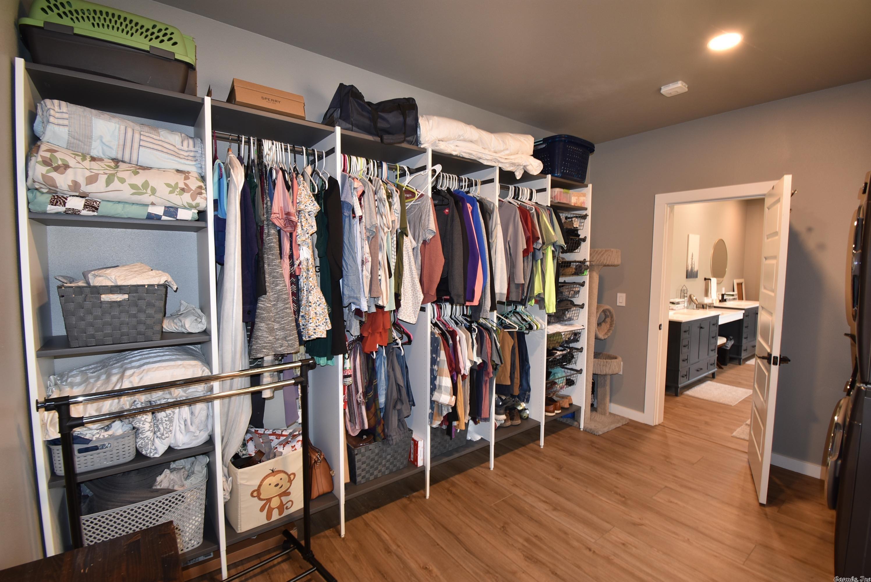 BENNETT ORCHARD ESTATES - Residential