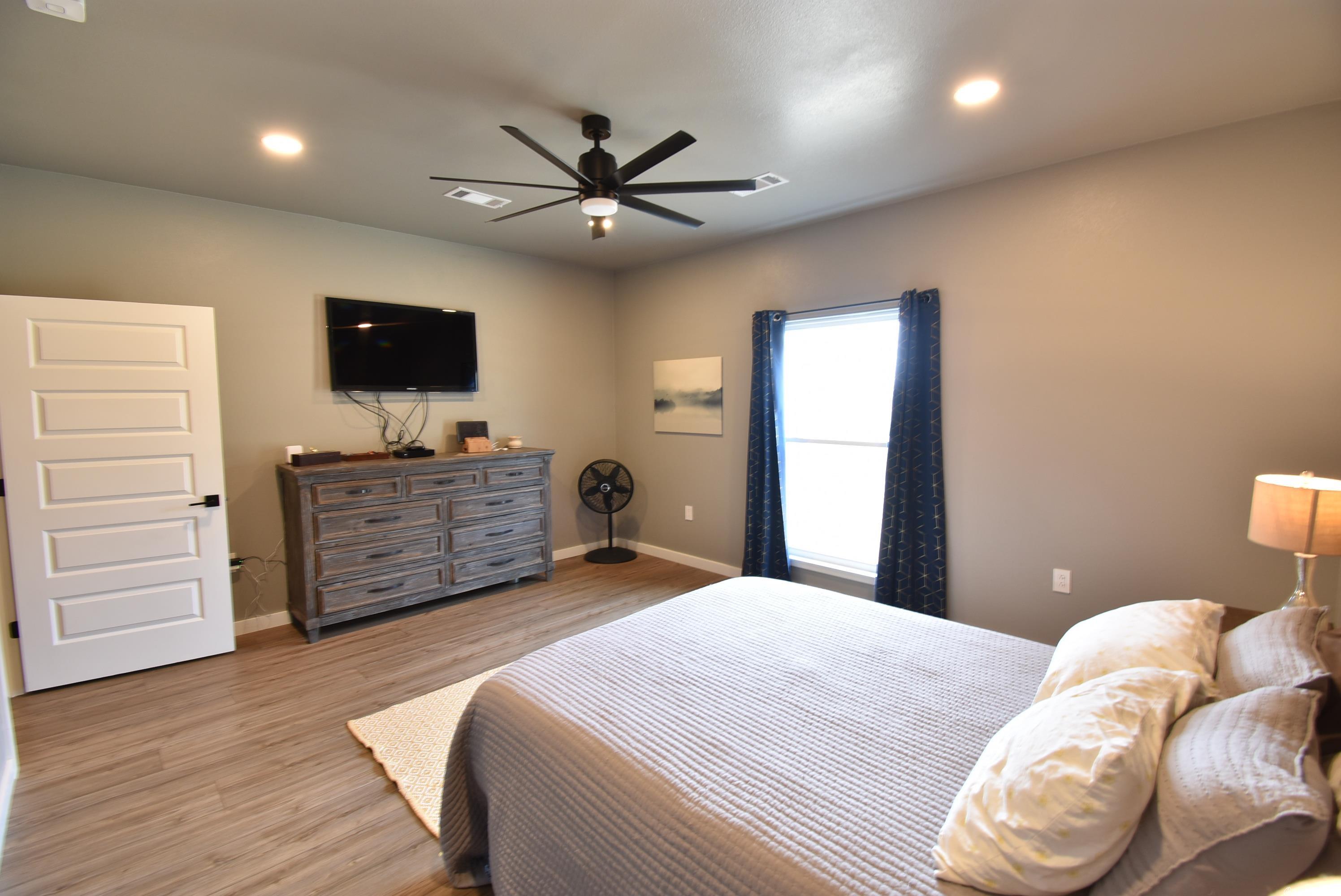 BENNETT ORCHARD ESTATES - Residential