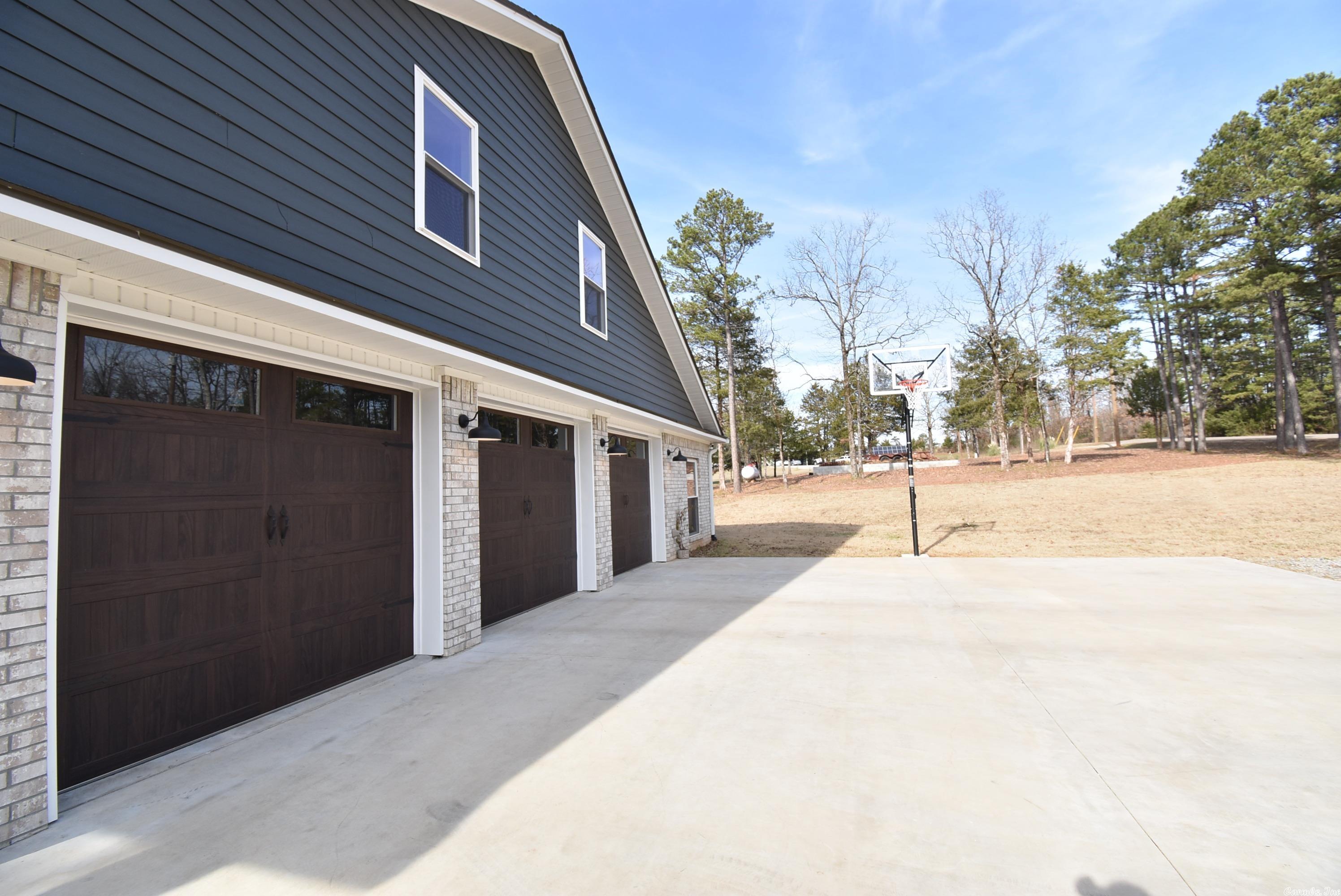 BENNETT ORCHARD ESTATES - Residential