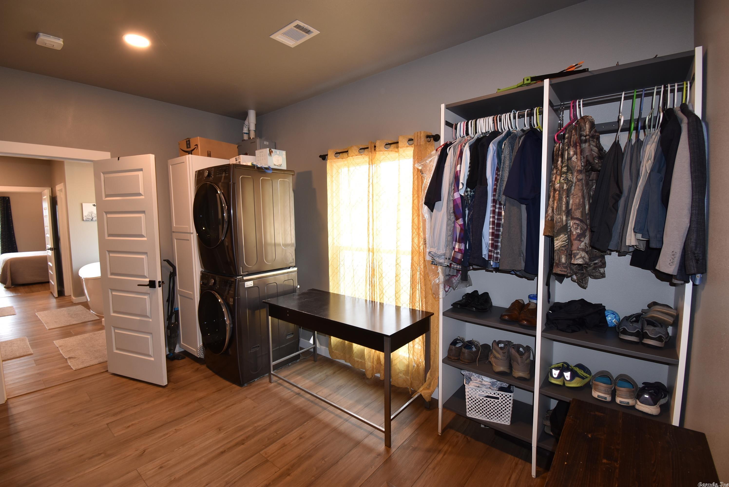 BENNETT ORCHARD ESTATES - Residential