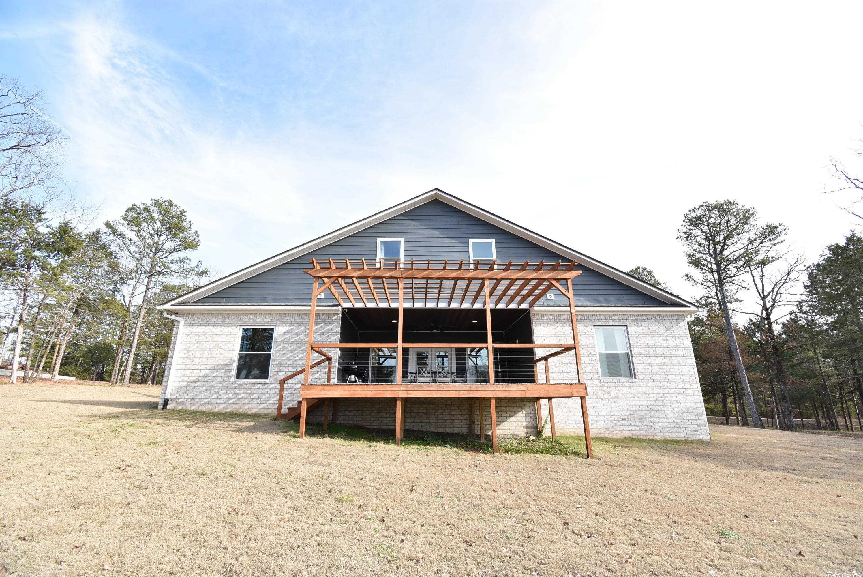 BENNETT ORCHARD ESTATES - Residential