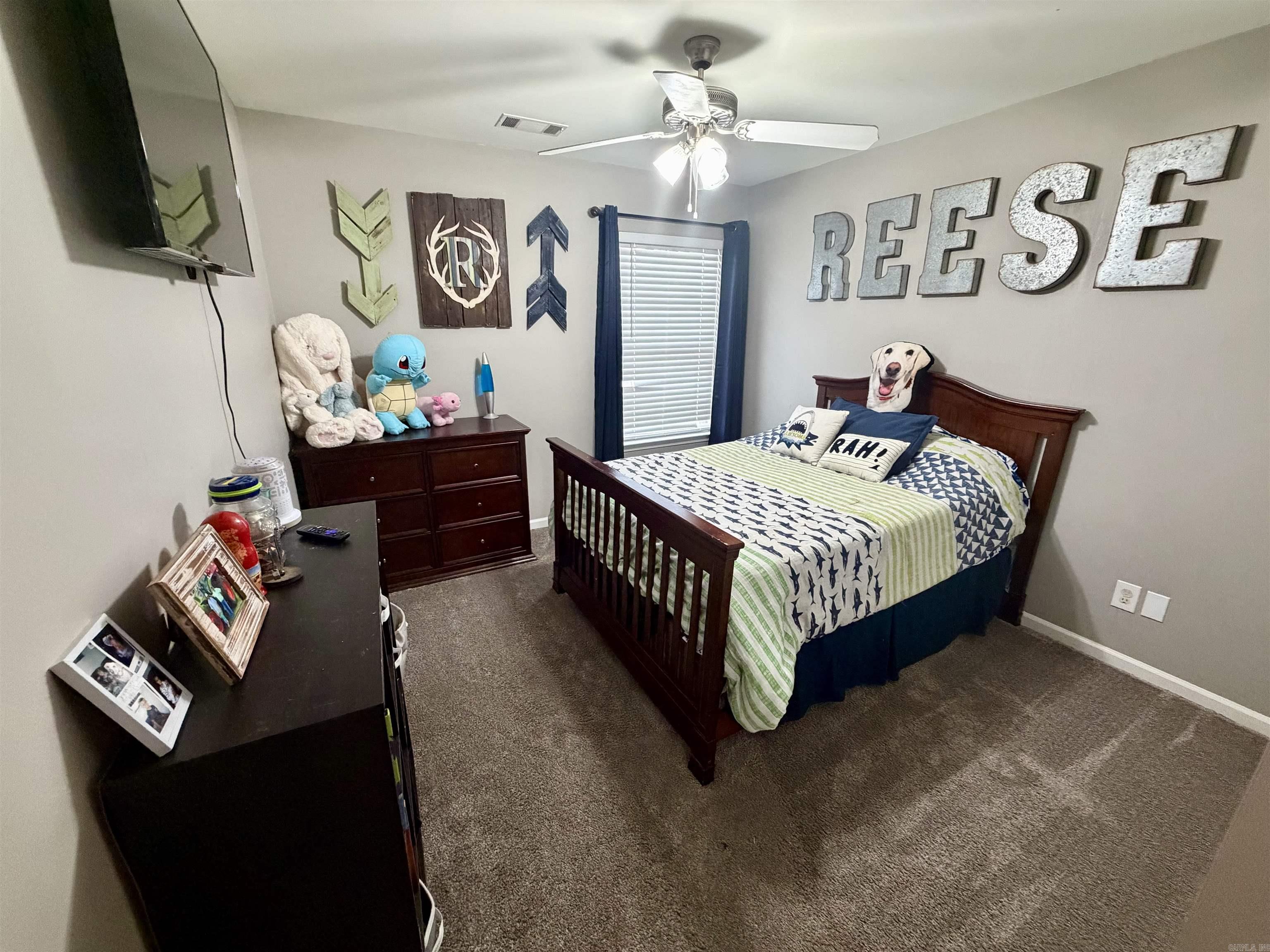 Lonesome Oak Loop - Residential