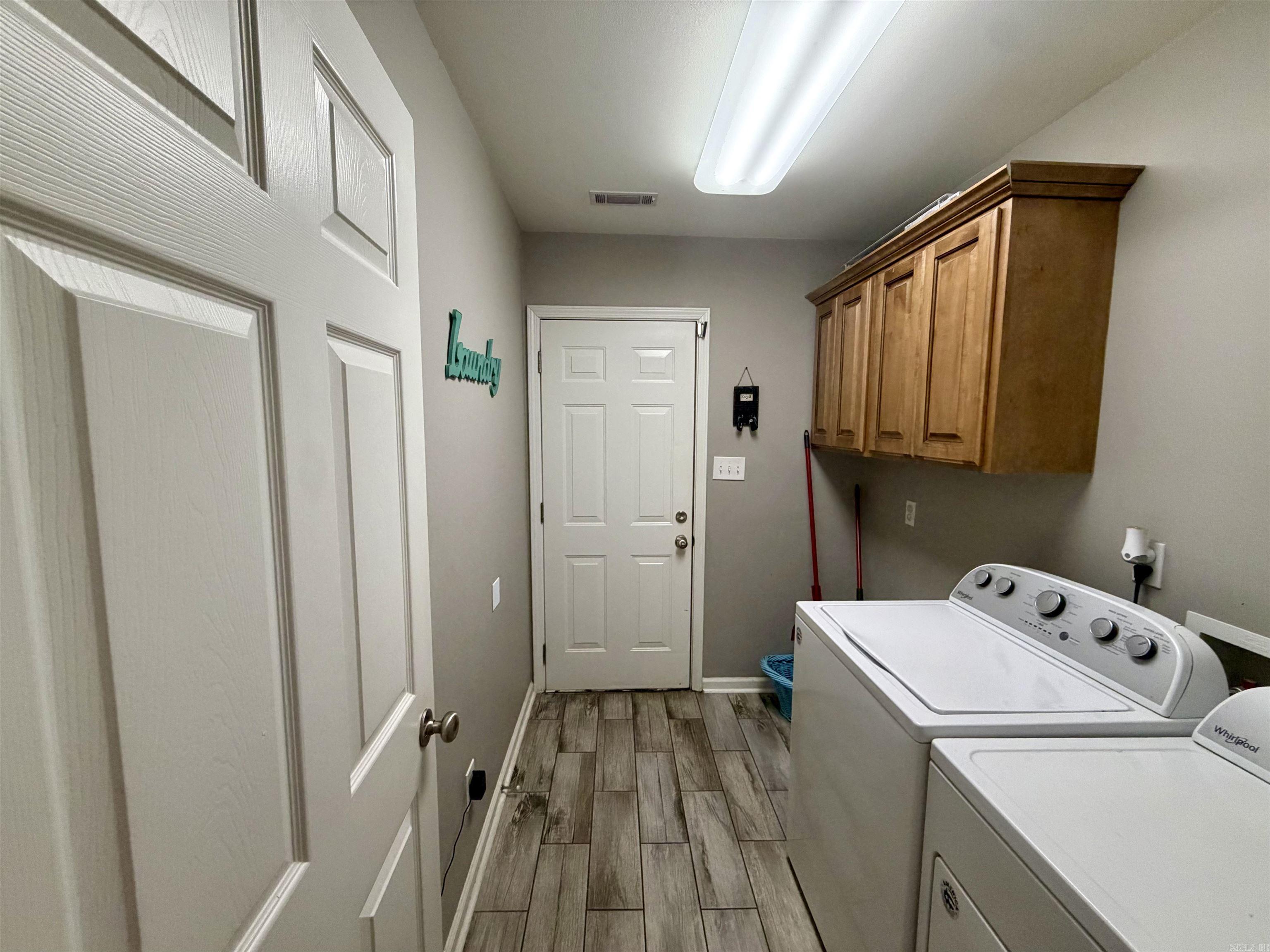 Lonesome Oak Loop - Residential