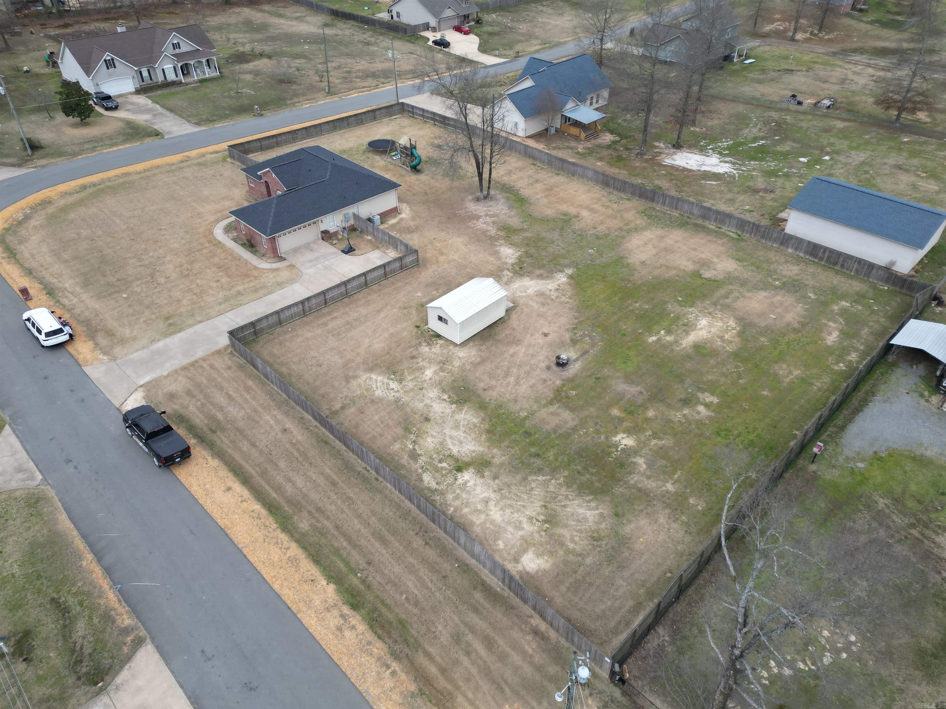 Lonesome Oak Loop - Residential