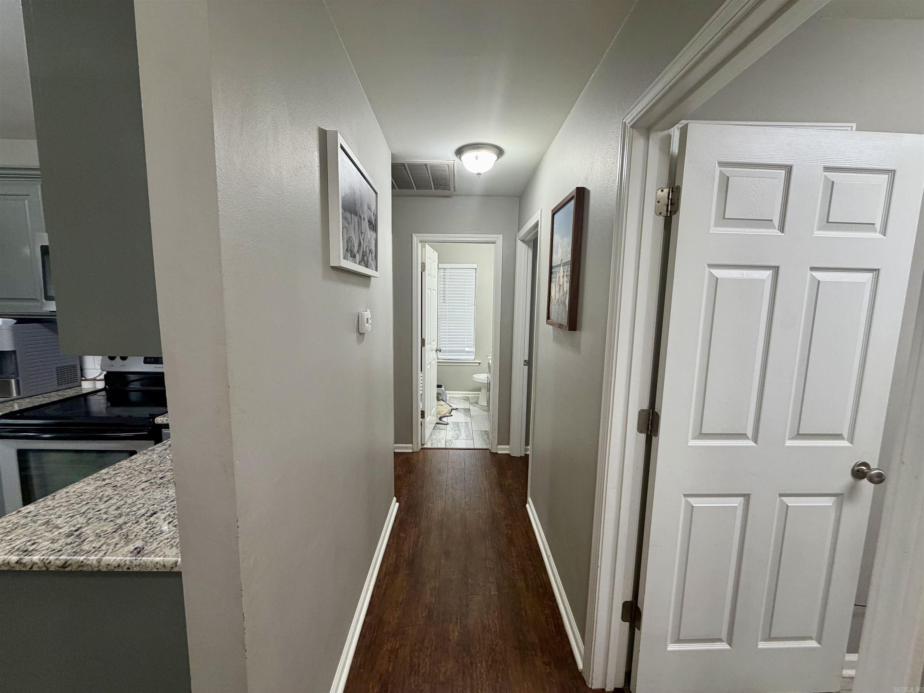 Lonesome Oak Loop - Residential