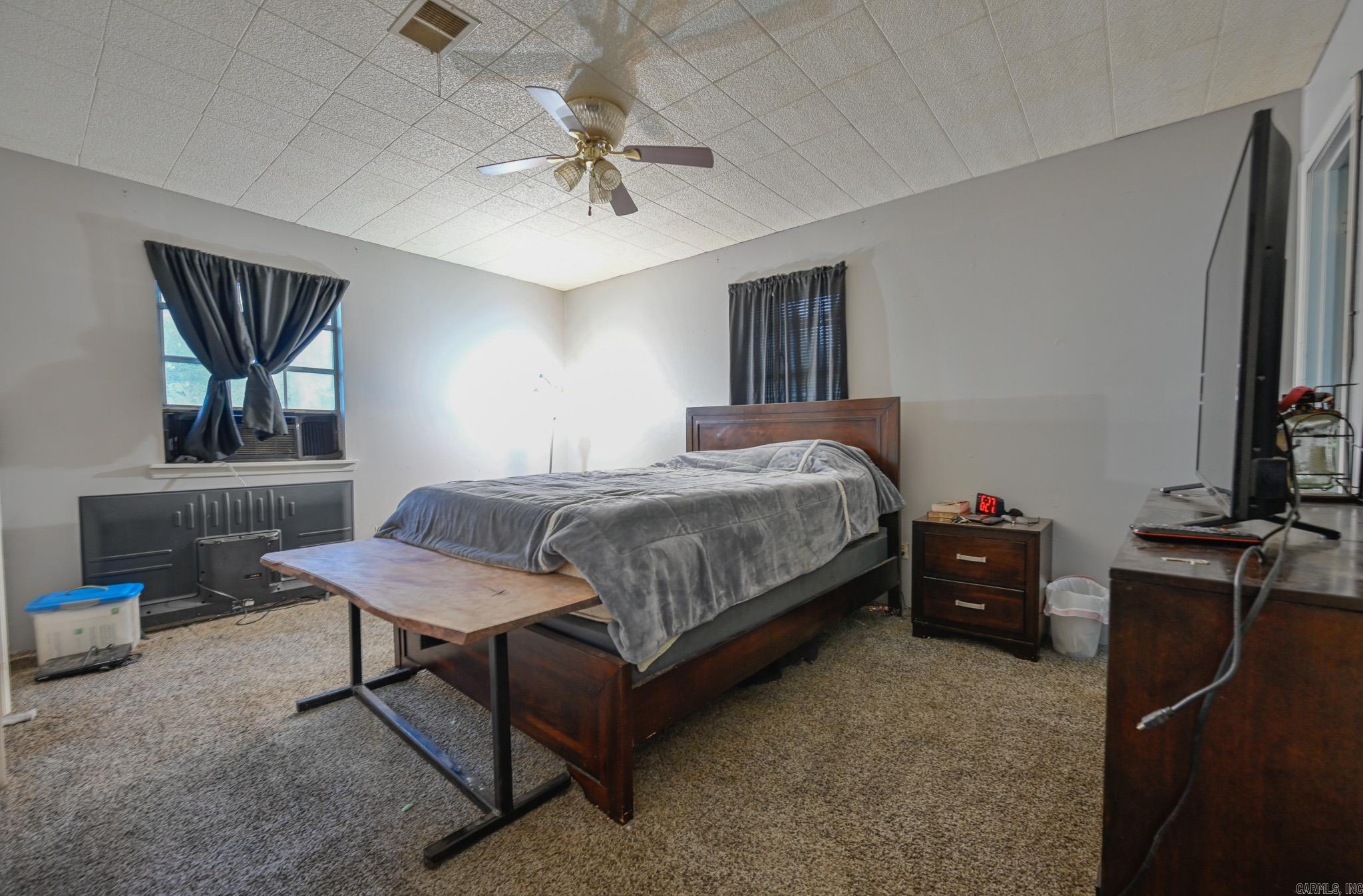 Mena Acreage - Residential