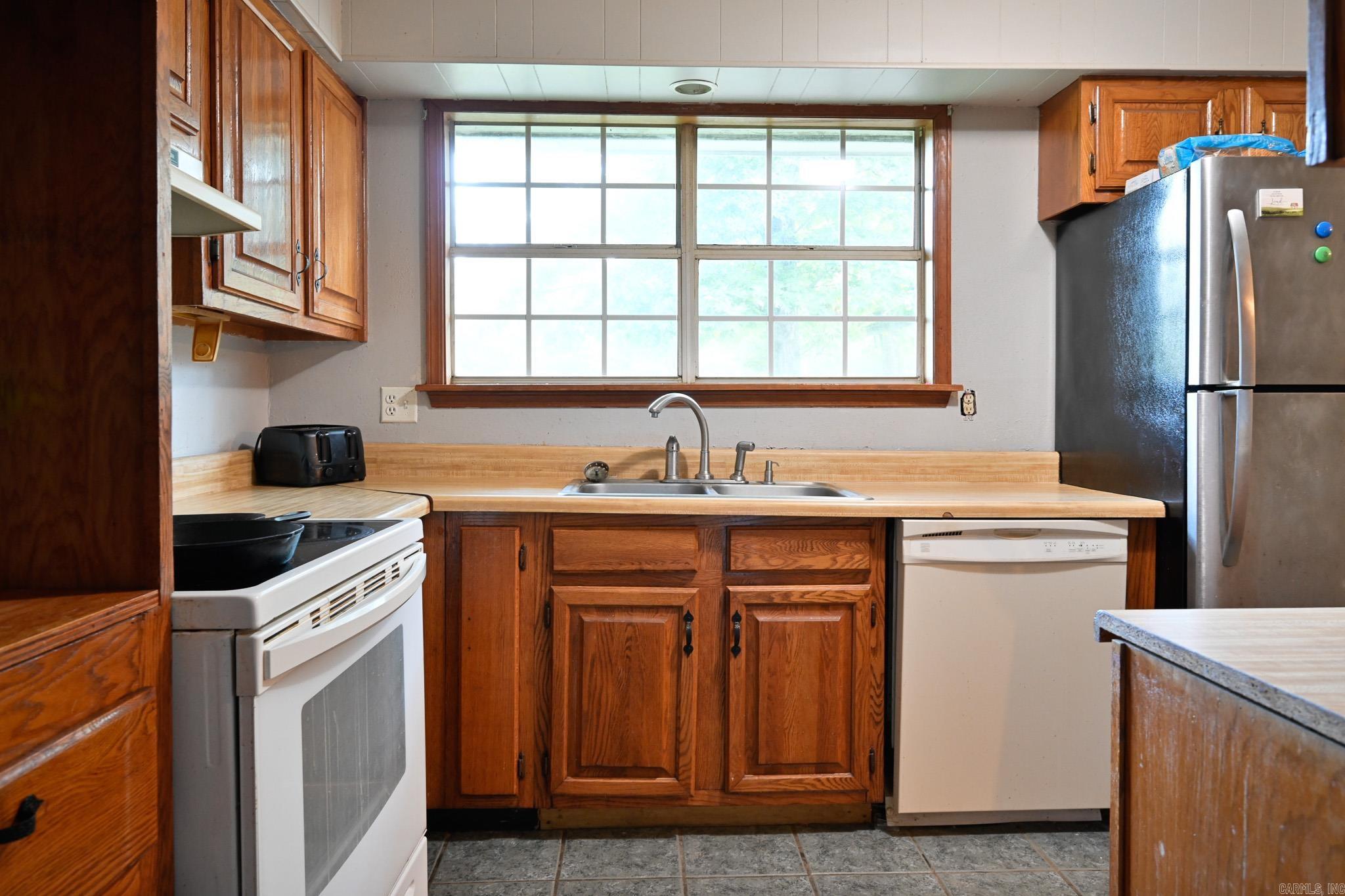 Mena Acreage - Residential