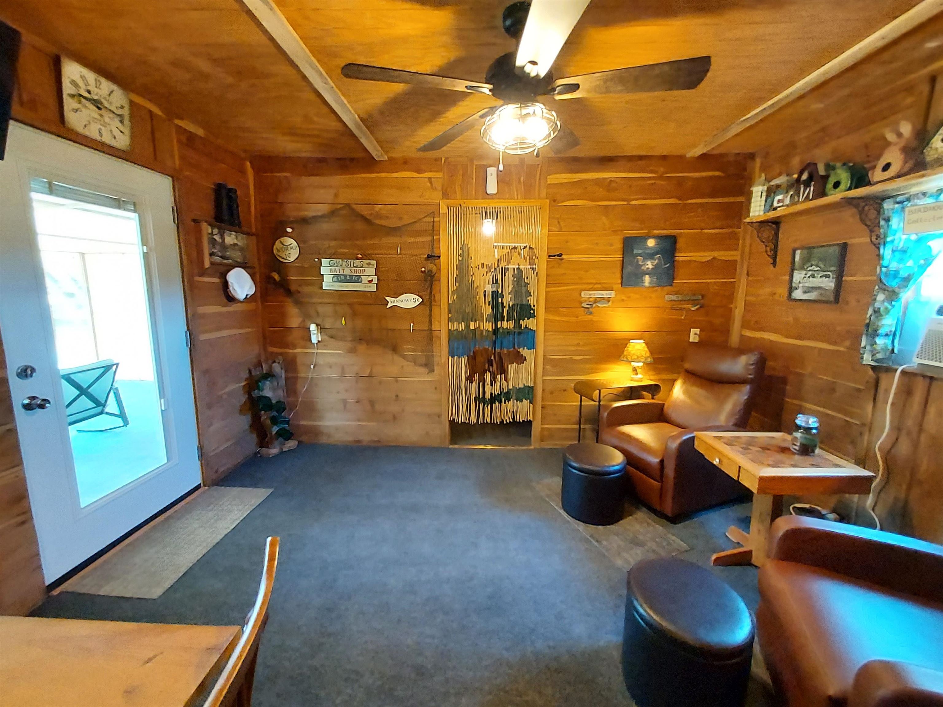 SPRING VIEW - Residential