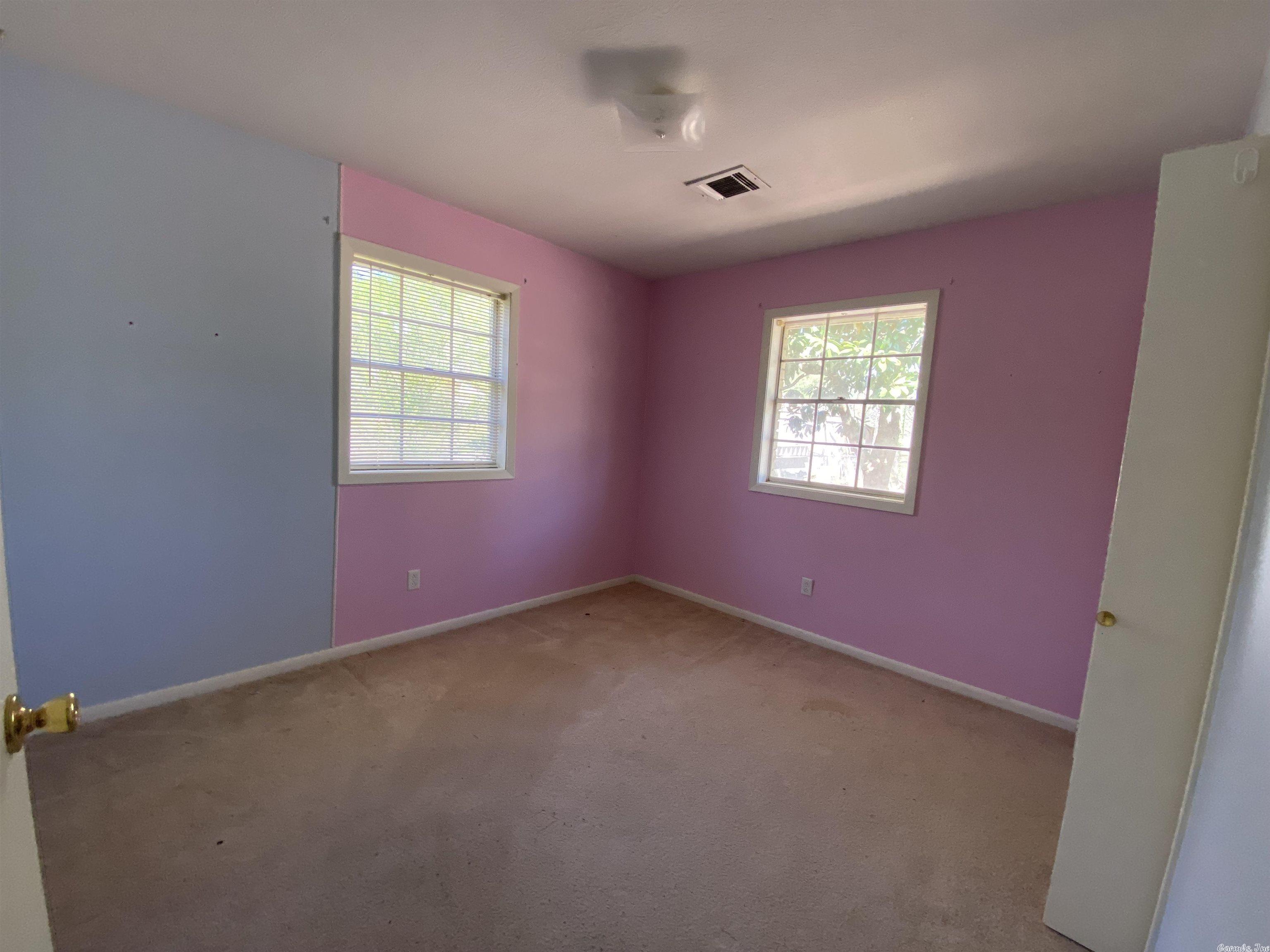 OAKHURST - Residential