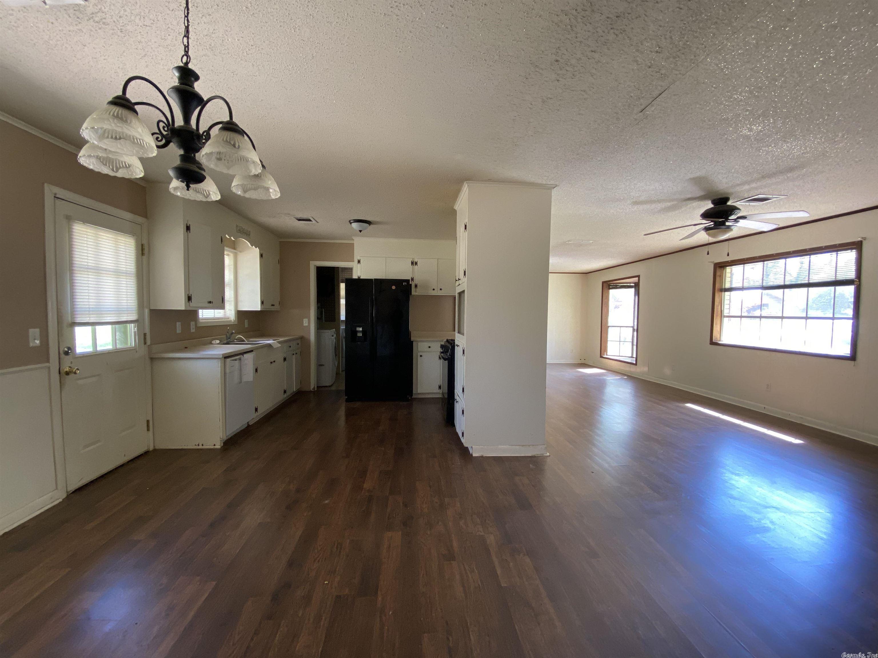 OAKHURST - Residential