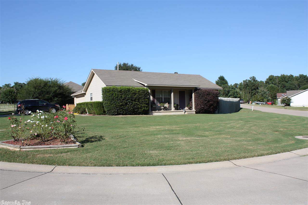 Old Oaks Phase III - Residential