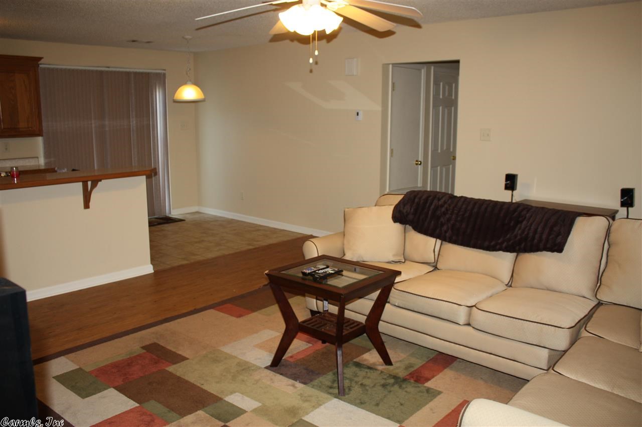 Old Oaks Phase III - Residential