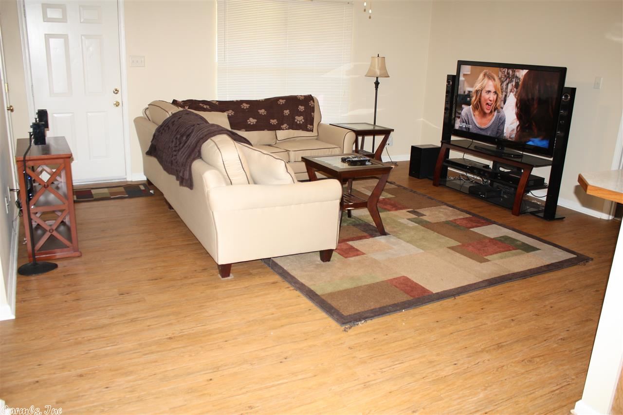 Old Oaks Phase III - Residential