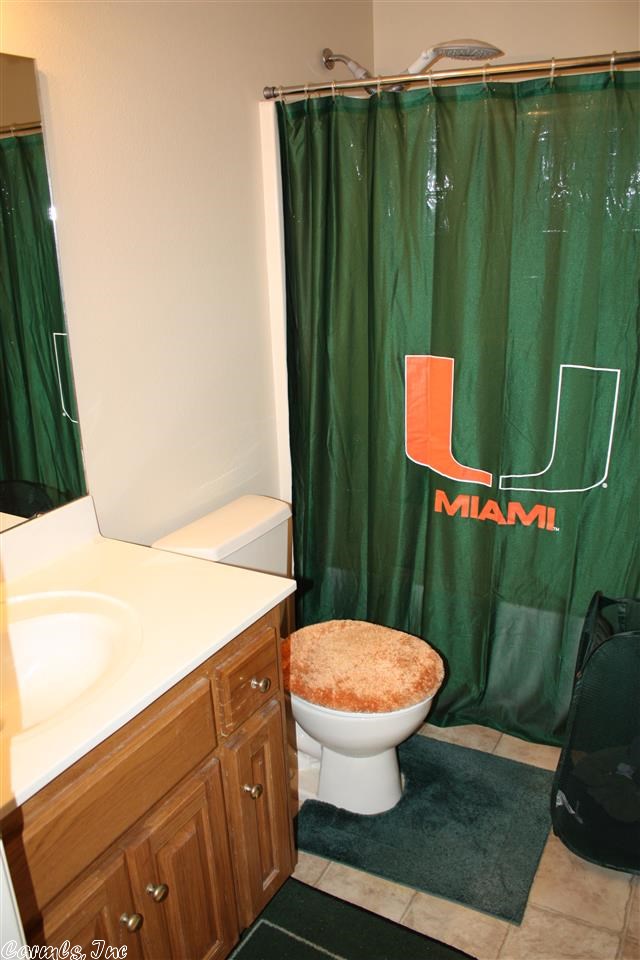 Old Oaks Phase III - Residential