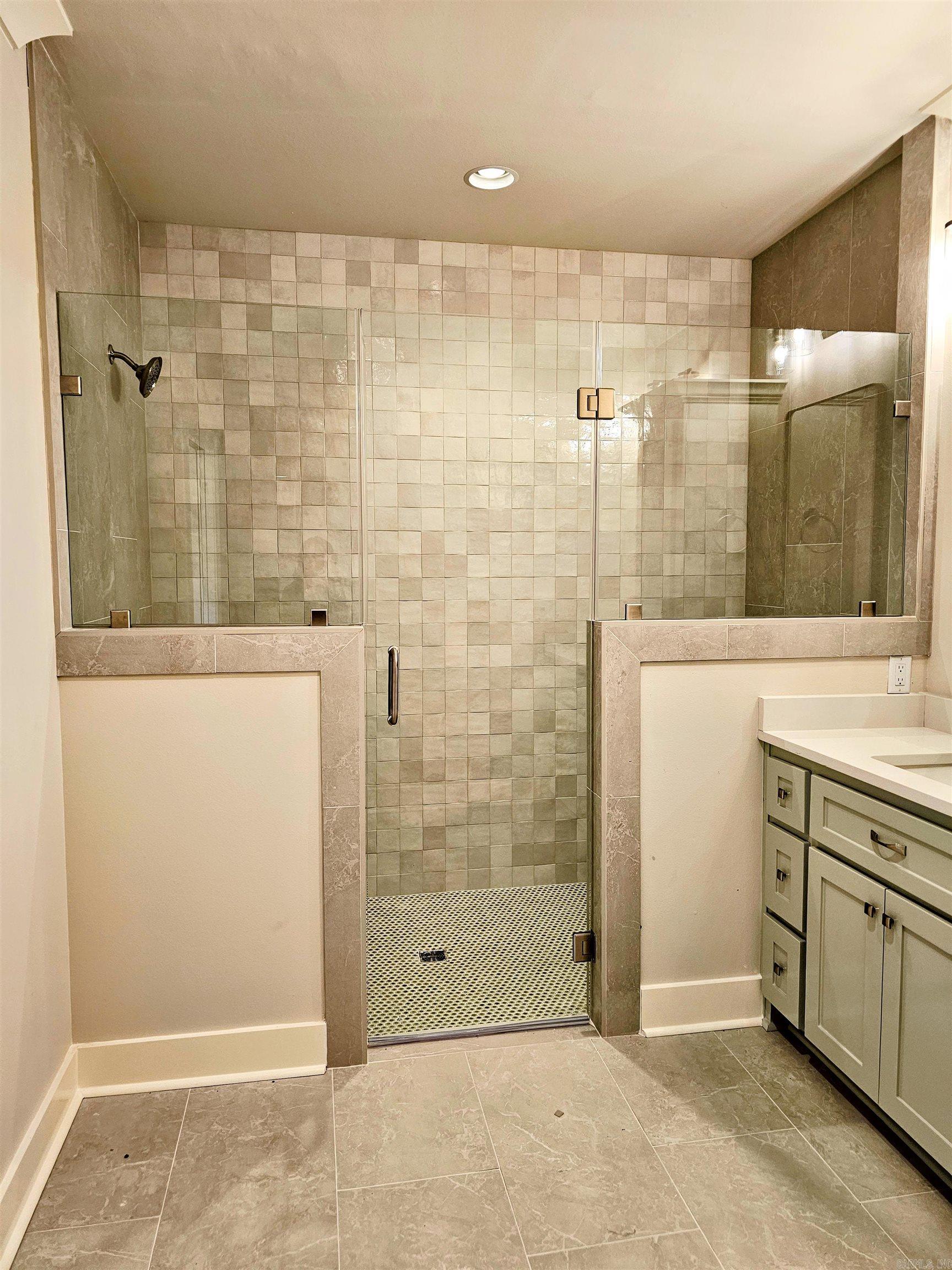 PACIFICA VILLAS - Residential