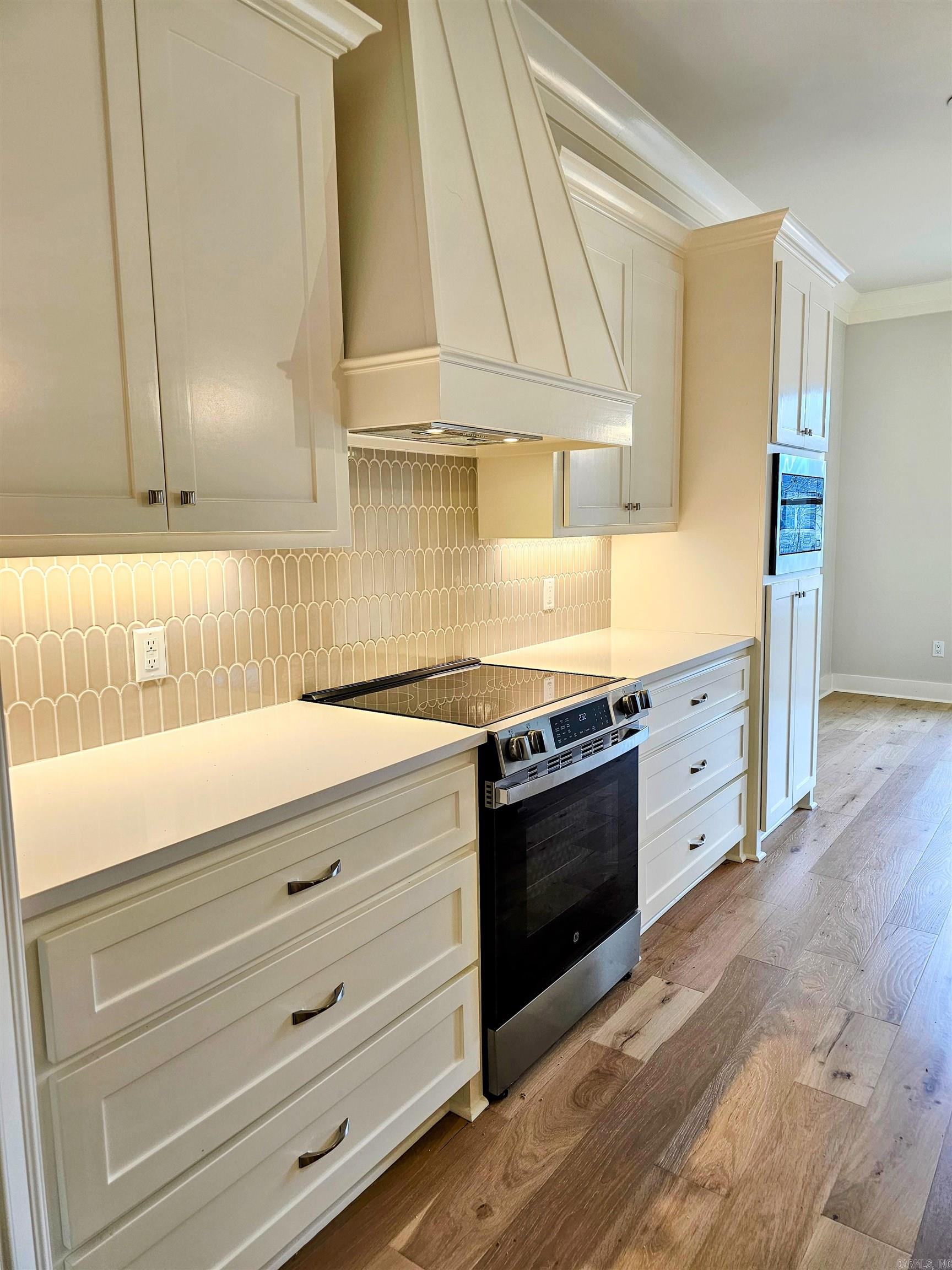 PACIFICA VILLAS - Residential