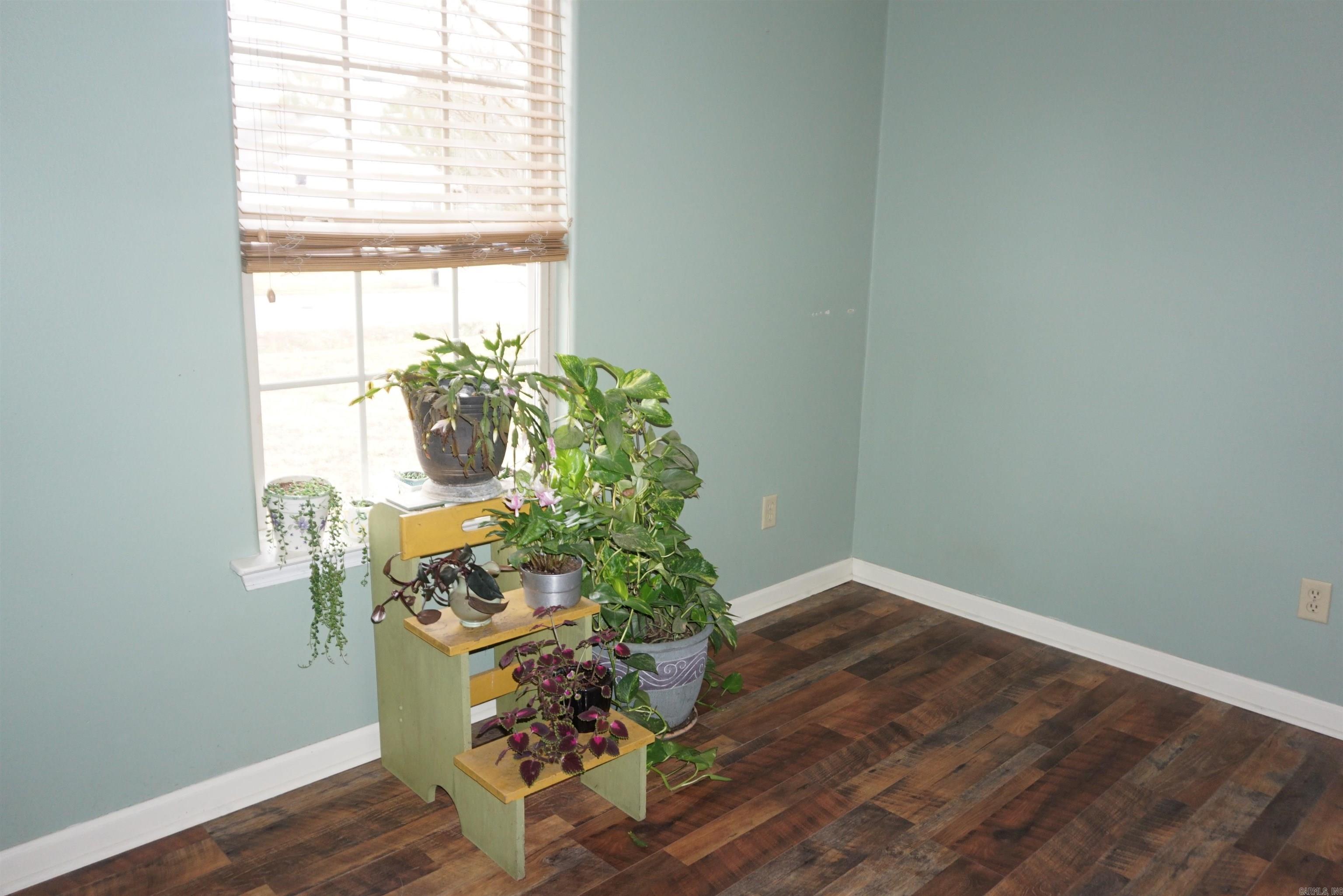 WINDWOOD S/D - Residential