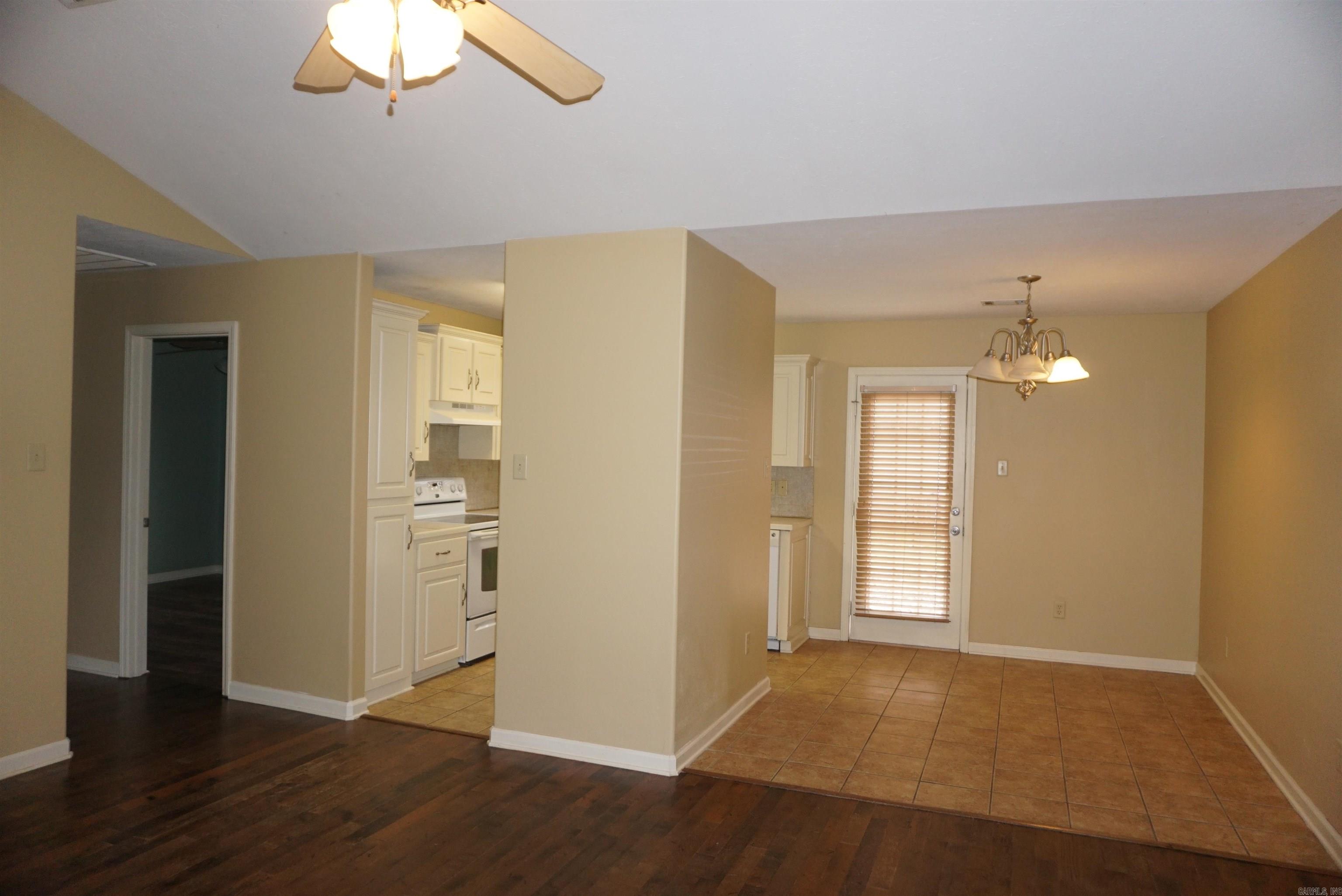 WINDWOOD S/D - Residential