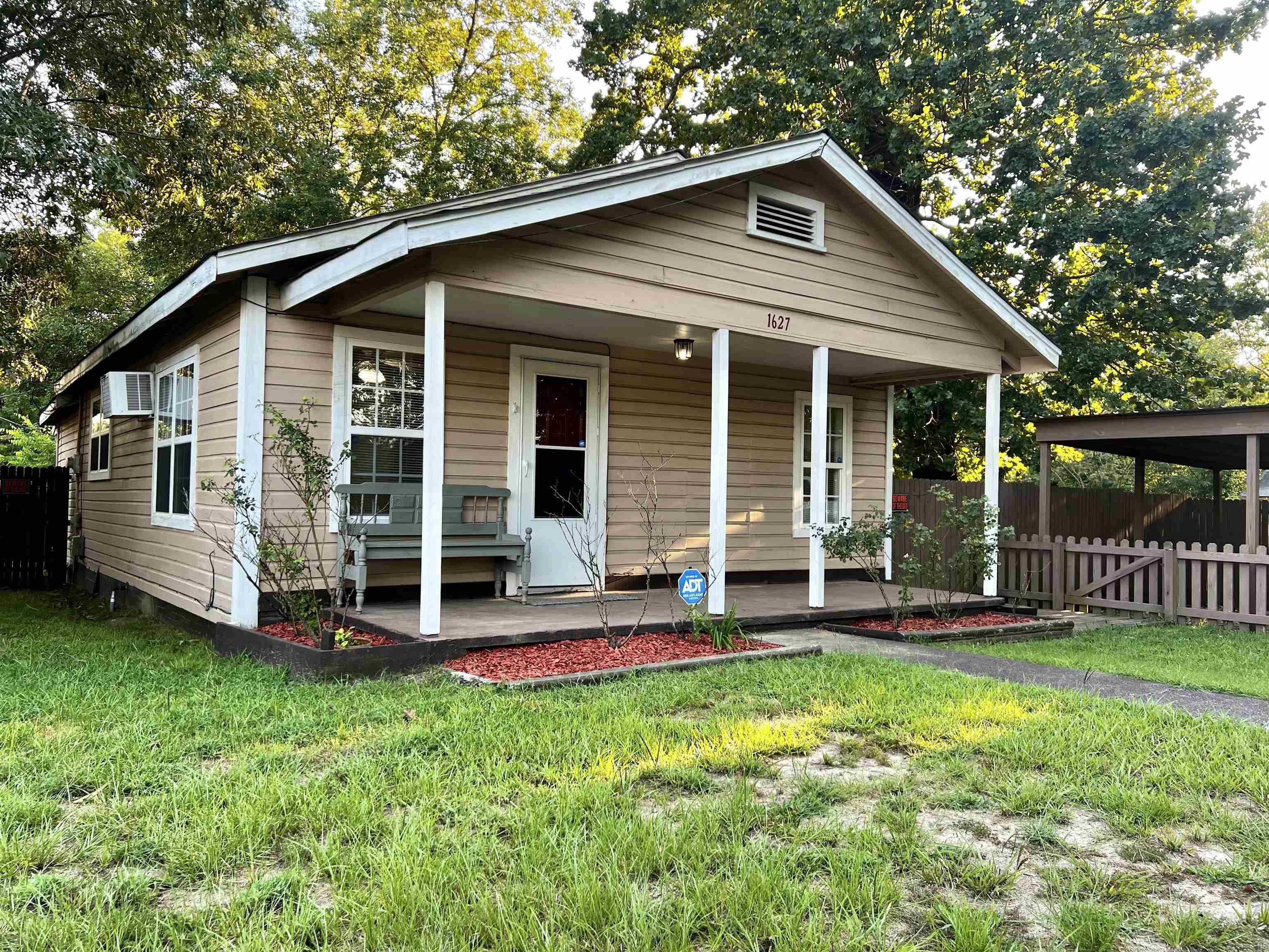 Pratt - Residential Lease