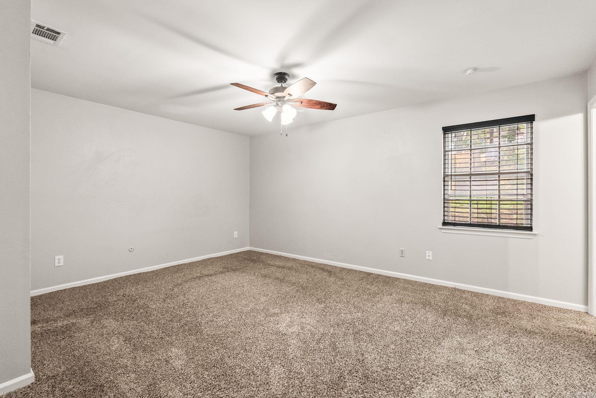 PLEASANT FOREST - Residential