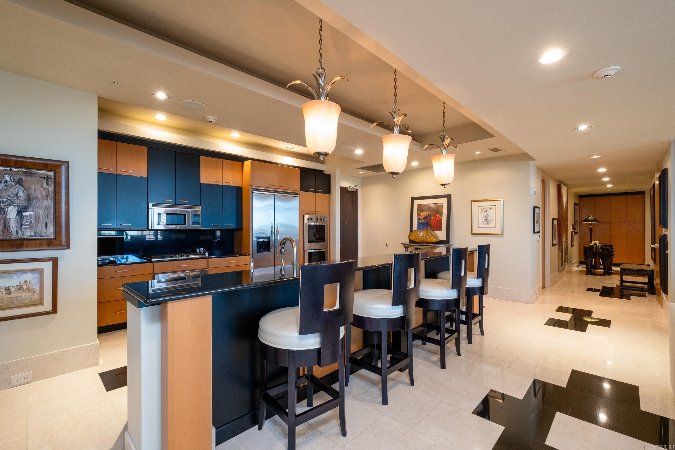 300 THIRD HPR - Residential