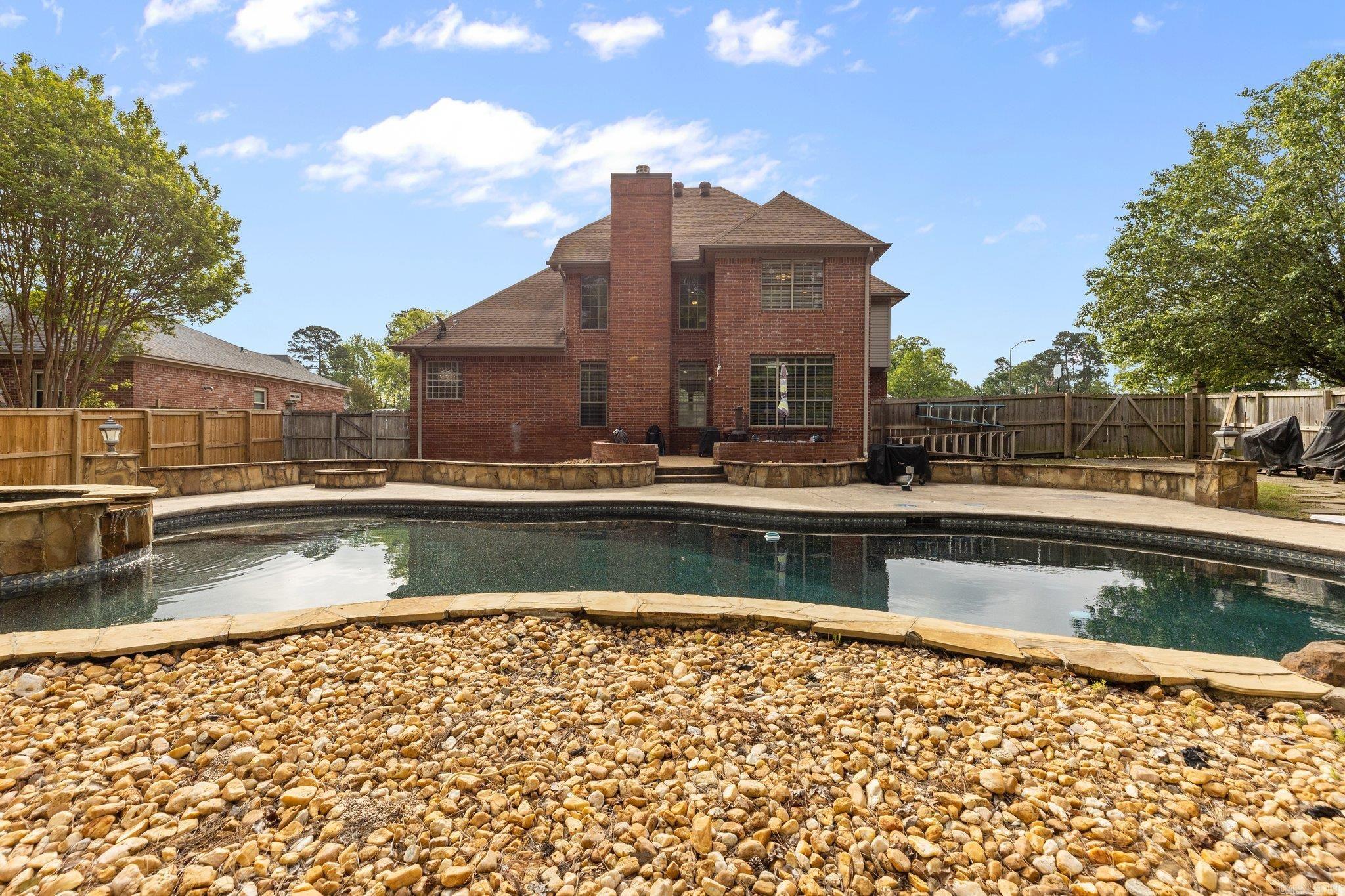 SOUTH SHORE ADDN - Residential