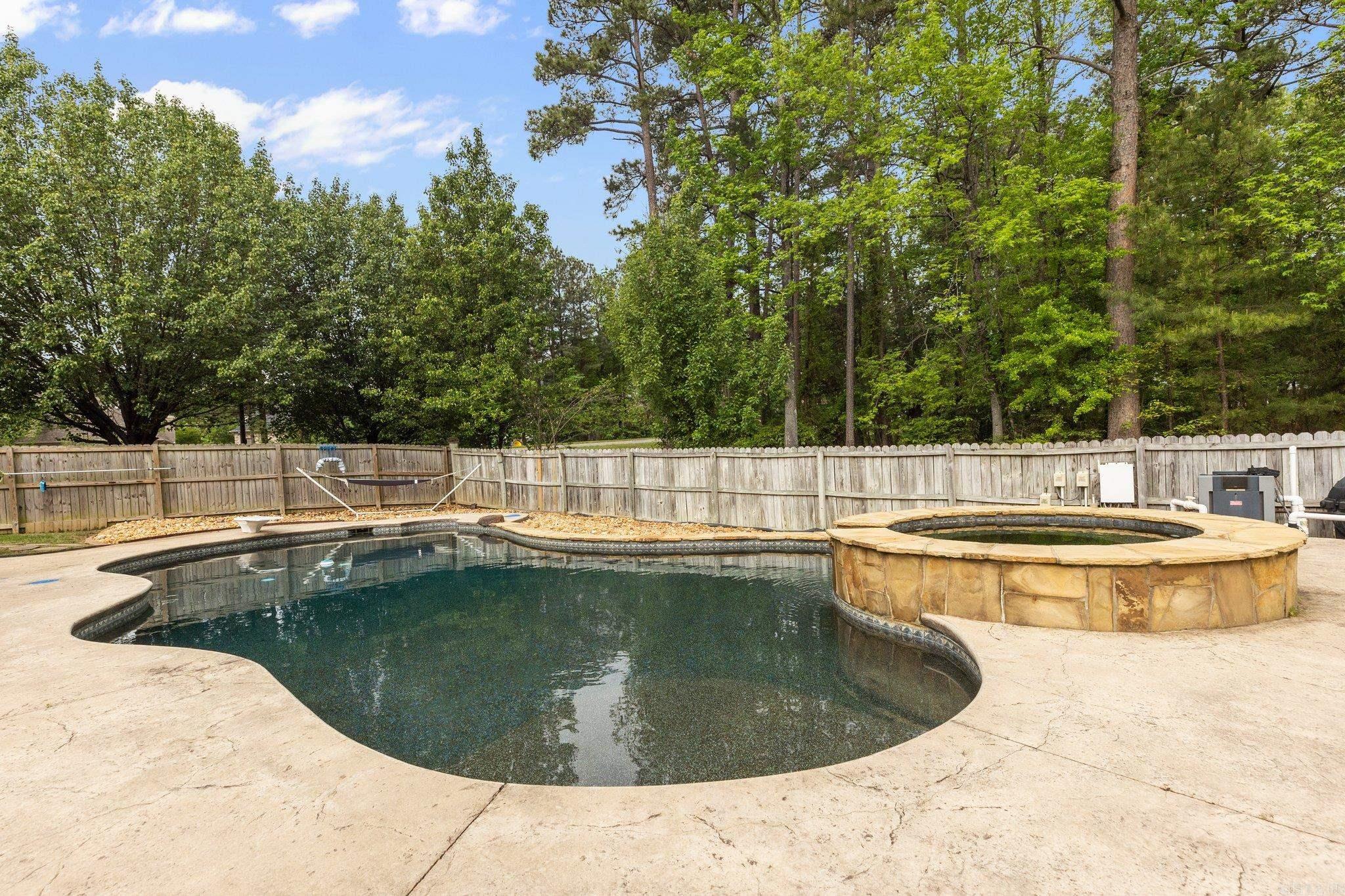 SOUTH SHORE ADDN - Residential