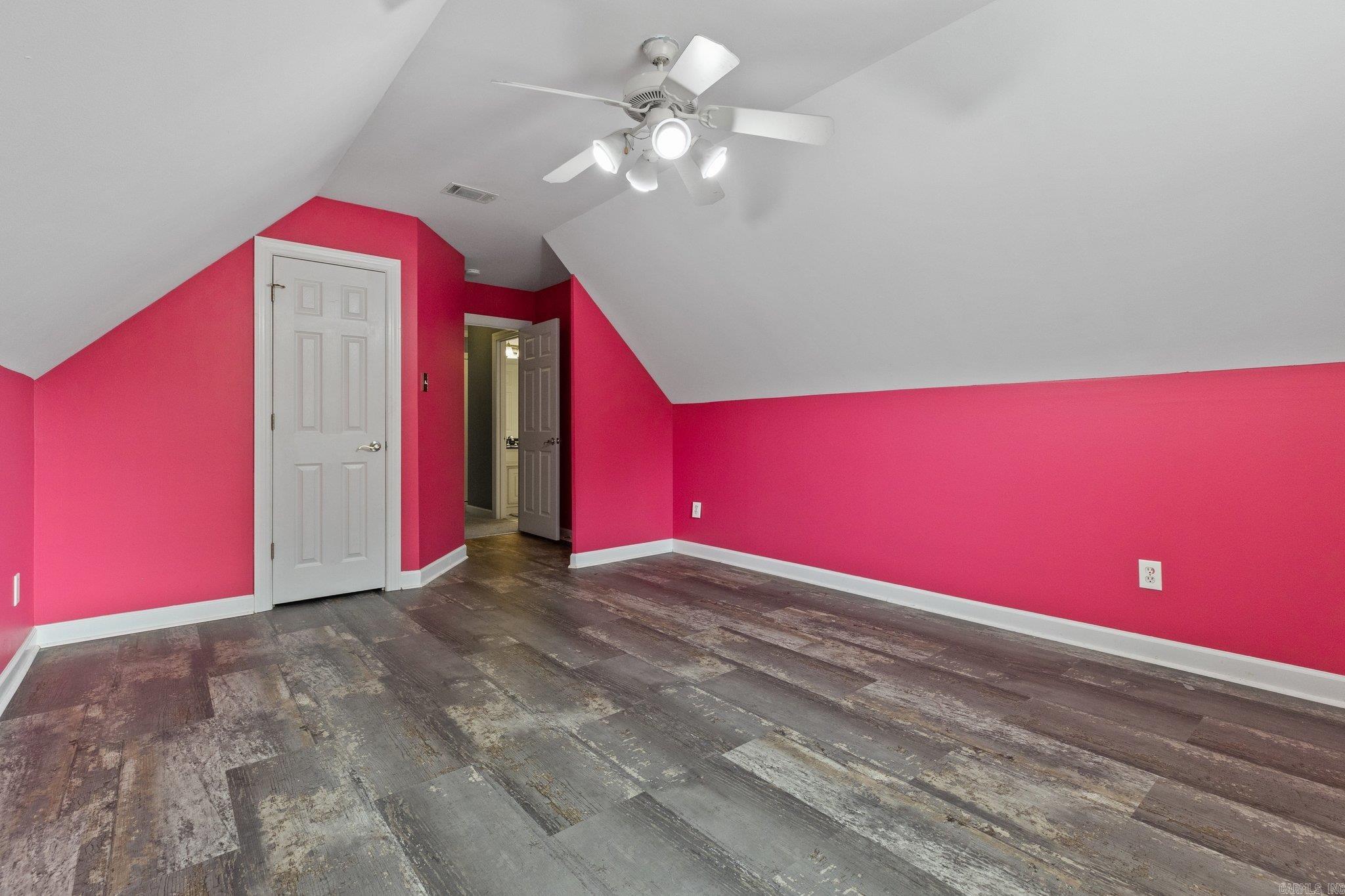 SOUTH SHORE ADDN - Residential