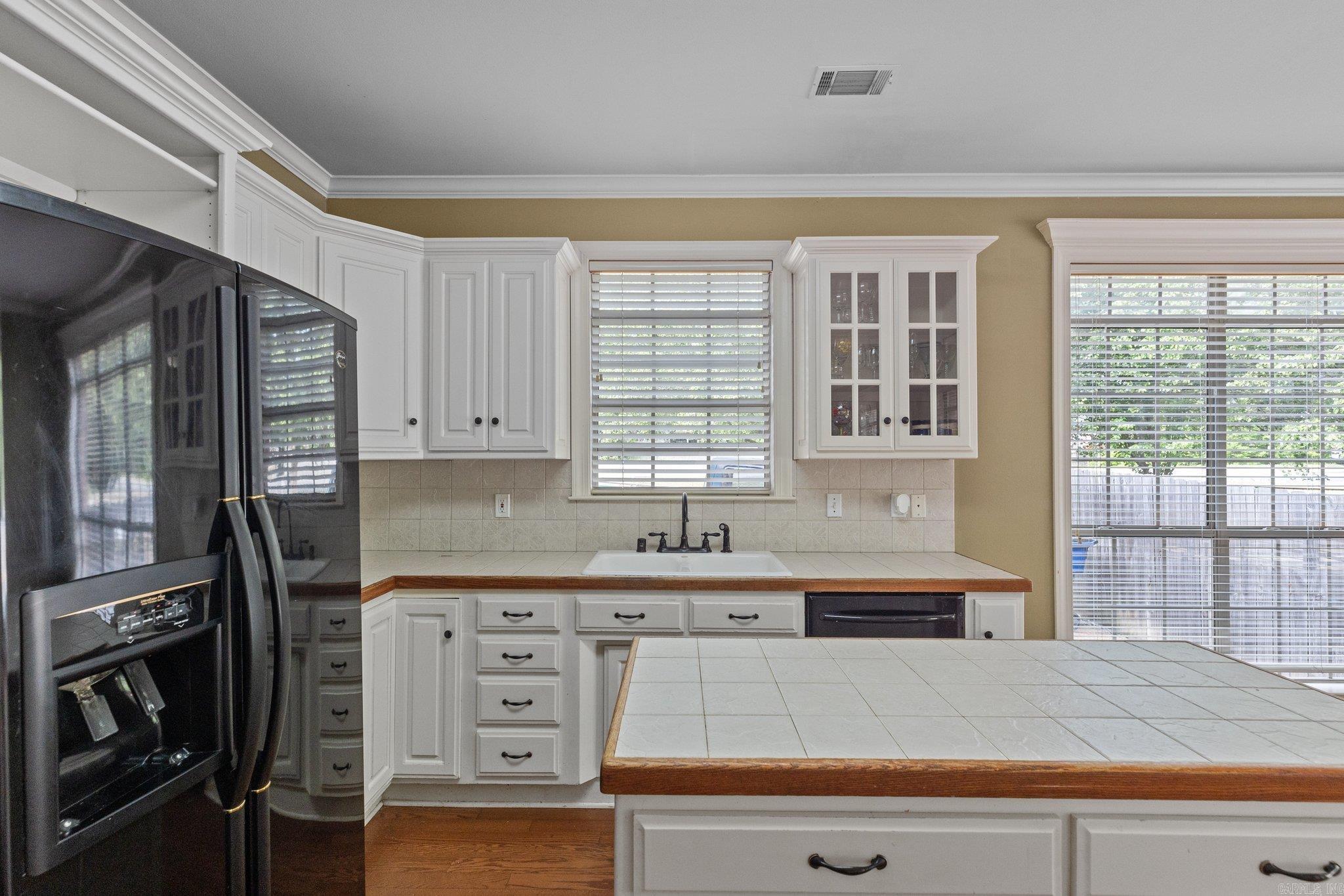 SOUTH SHORE ADDN - Residential