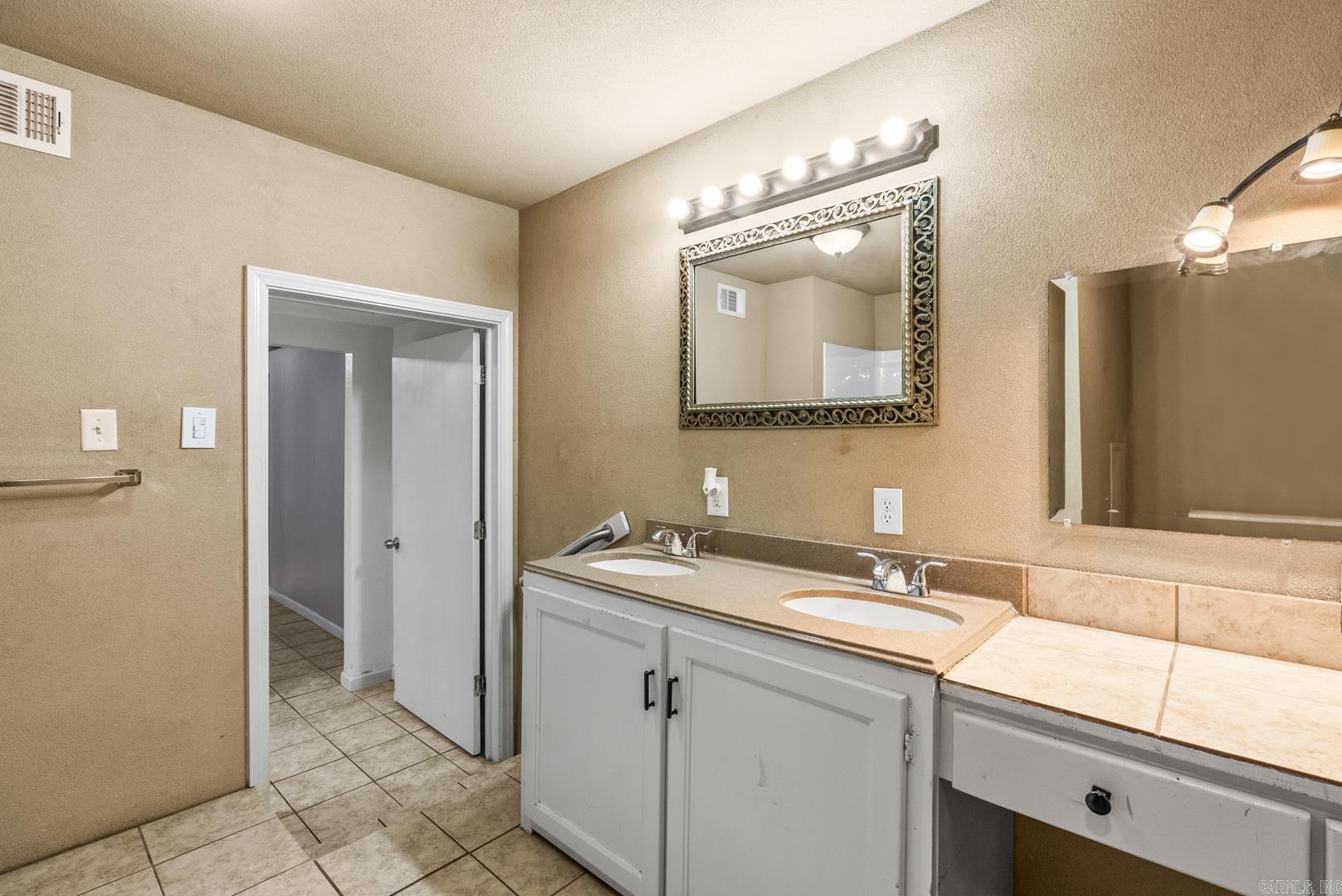 BLACK OAK RANCH ESTATES - Residential