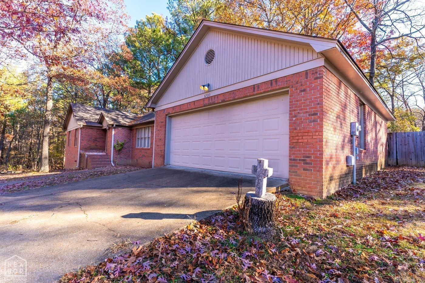 Martin Green Pines - Residential