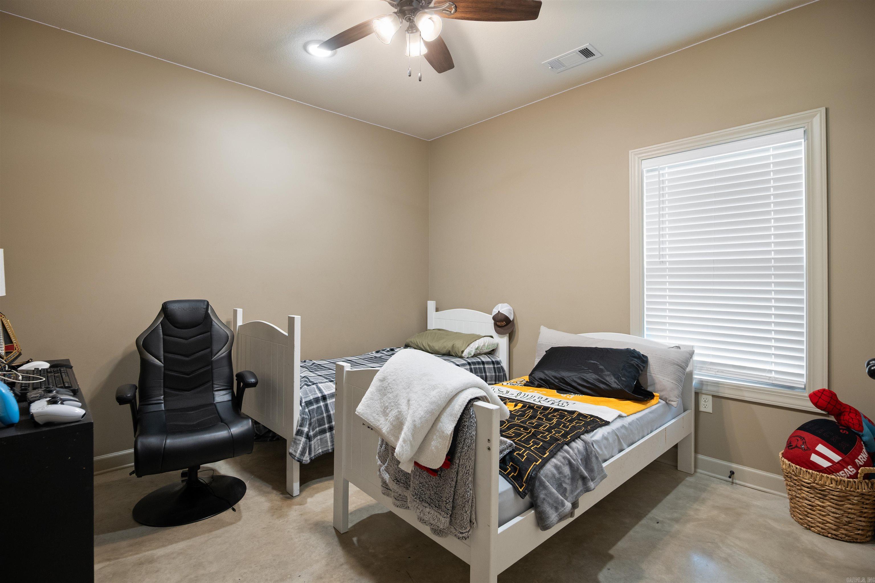 CRAFTSBURY VILLAGE - Residential