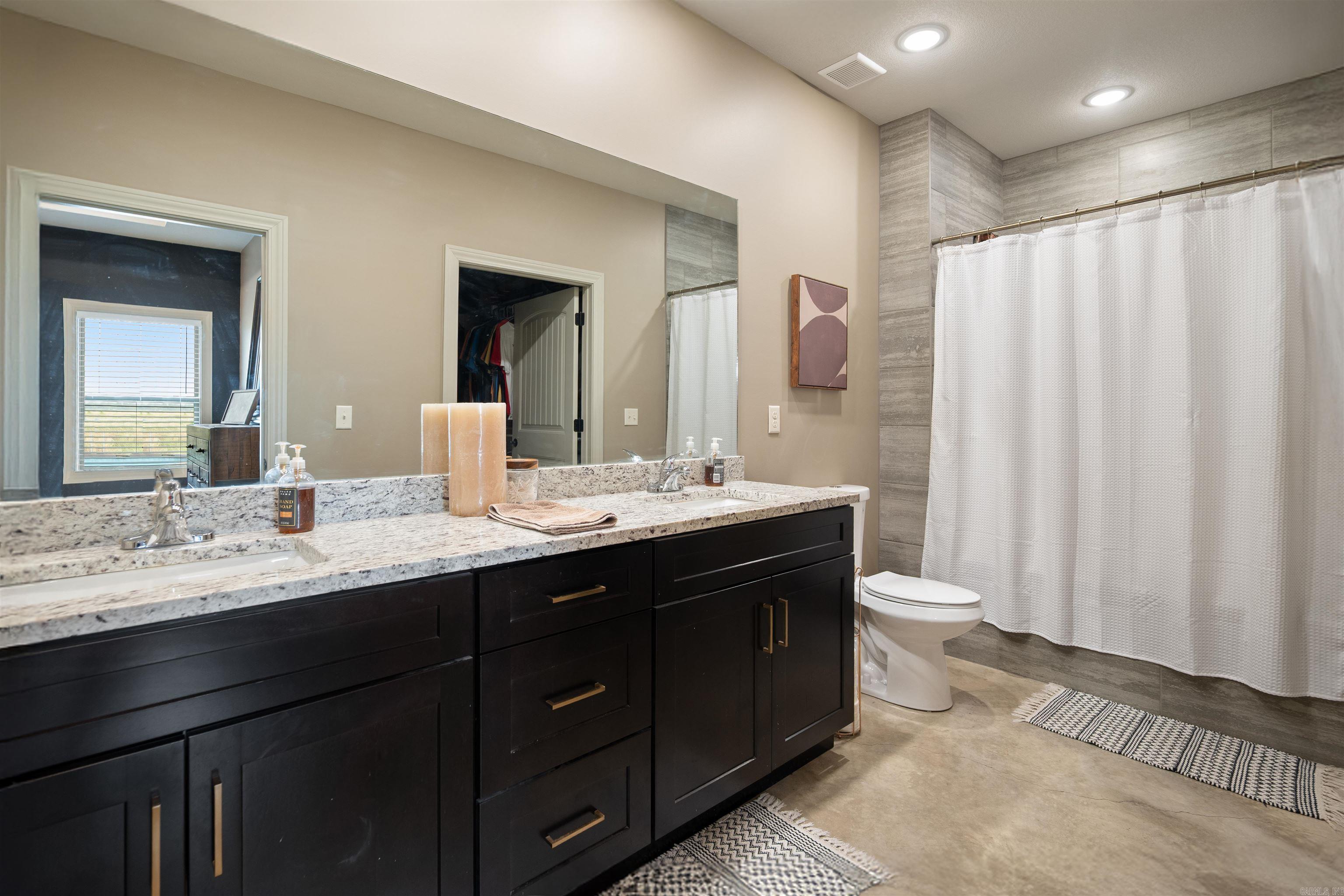 CRAFTSBURY VILLAGE - Residential