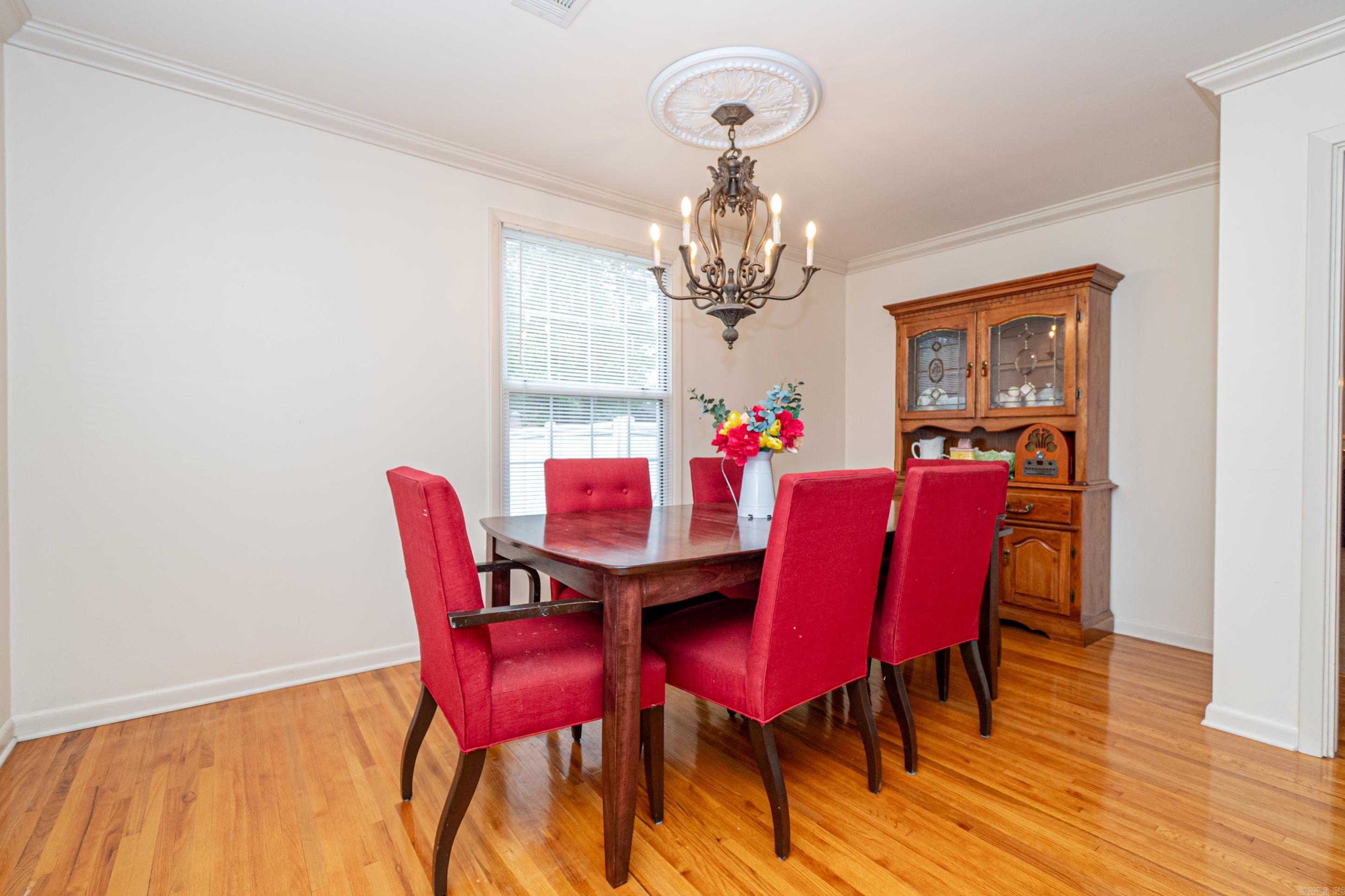 MIKE BERG LAKE - Residential