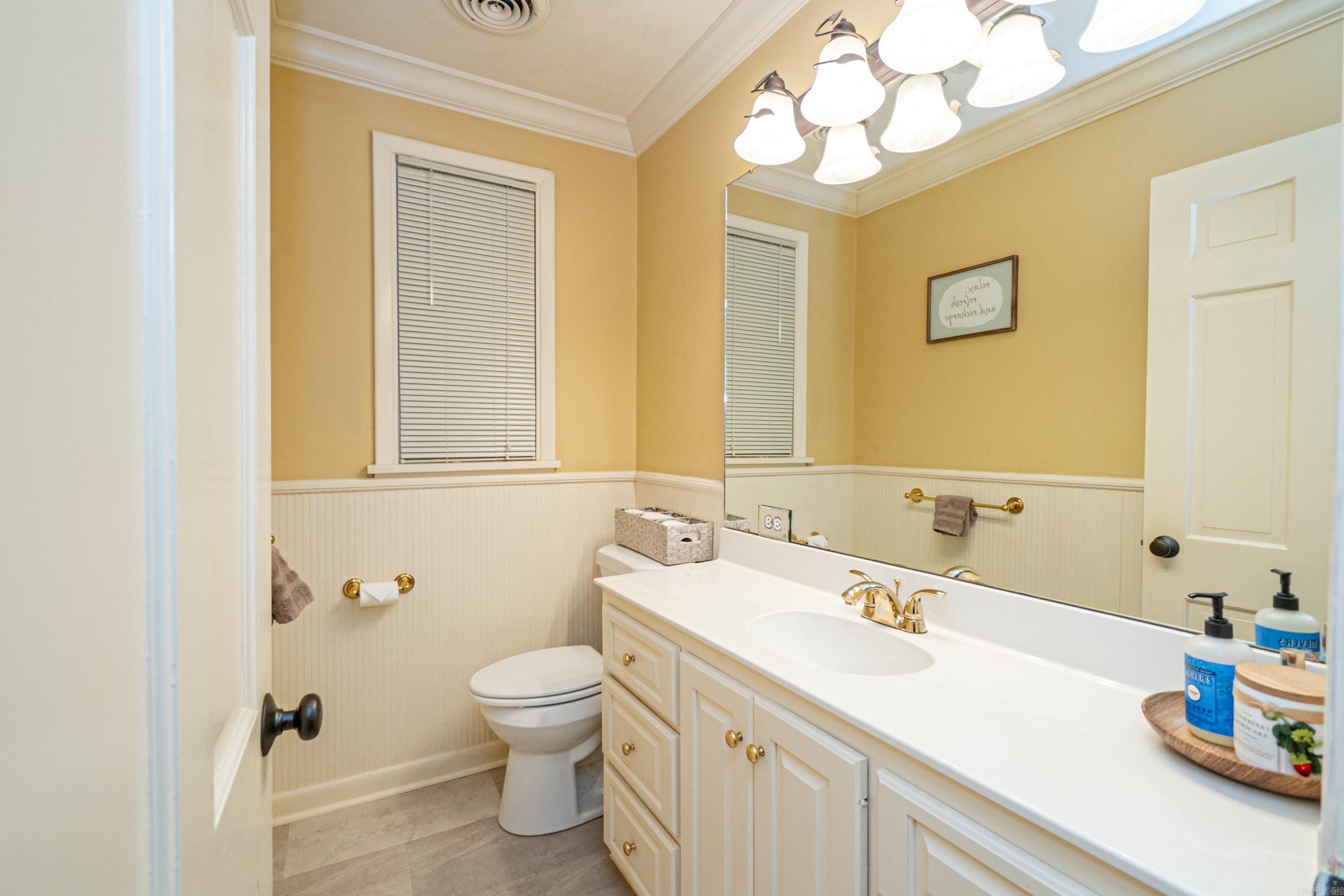 MIKE BERG LAKE - Residential