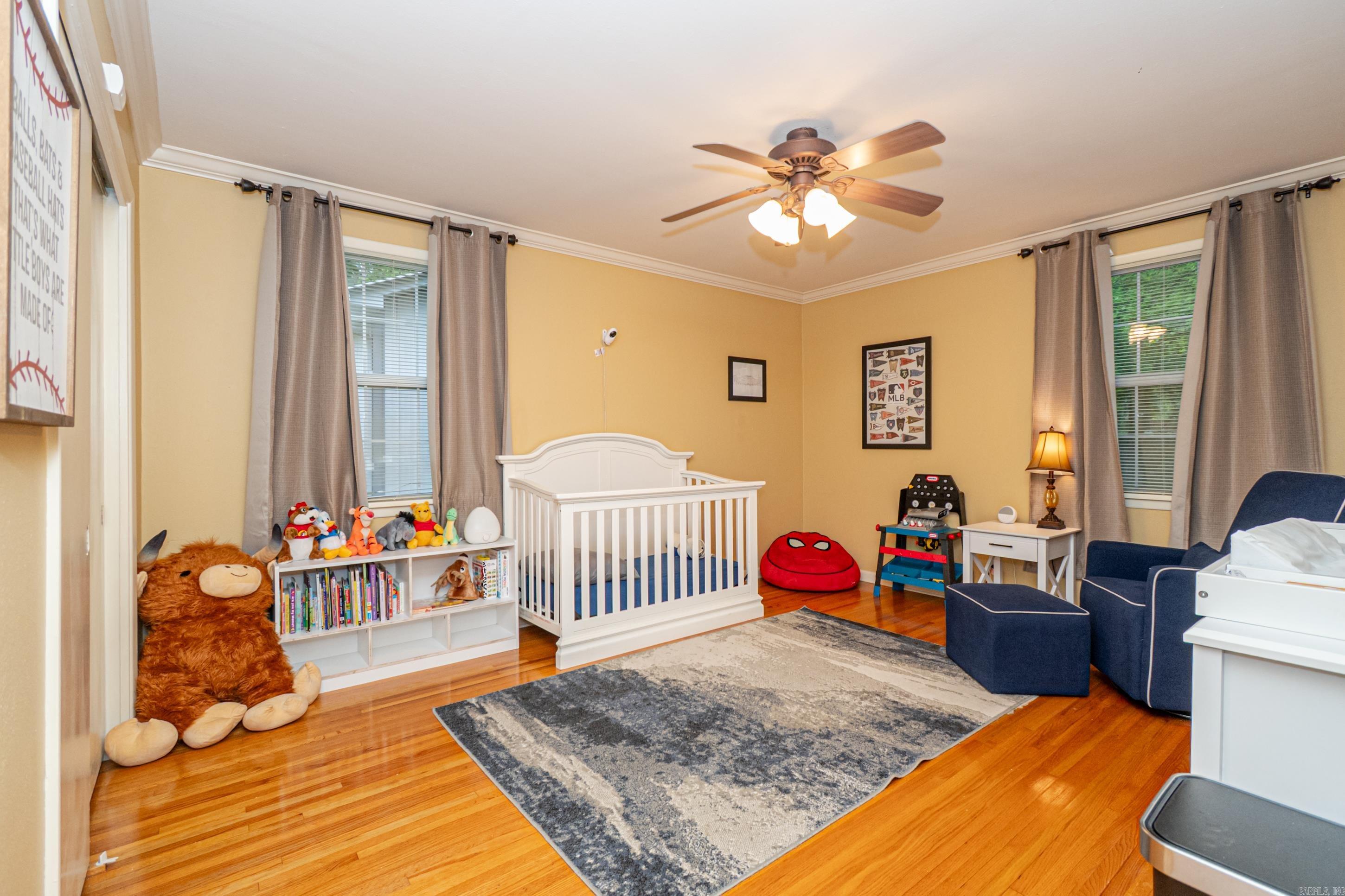 MIKE BERG LAKE - Residential