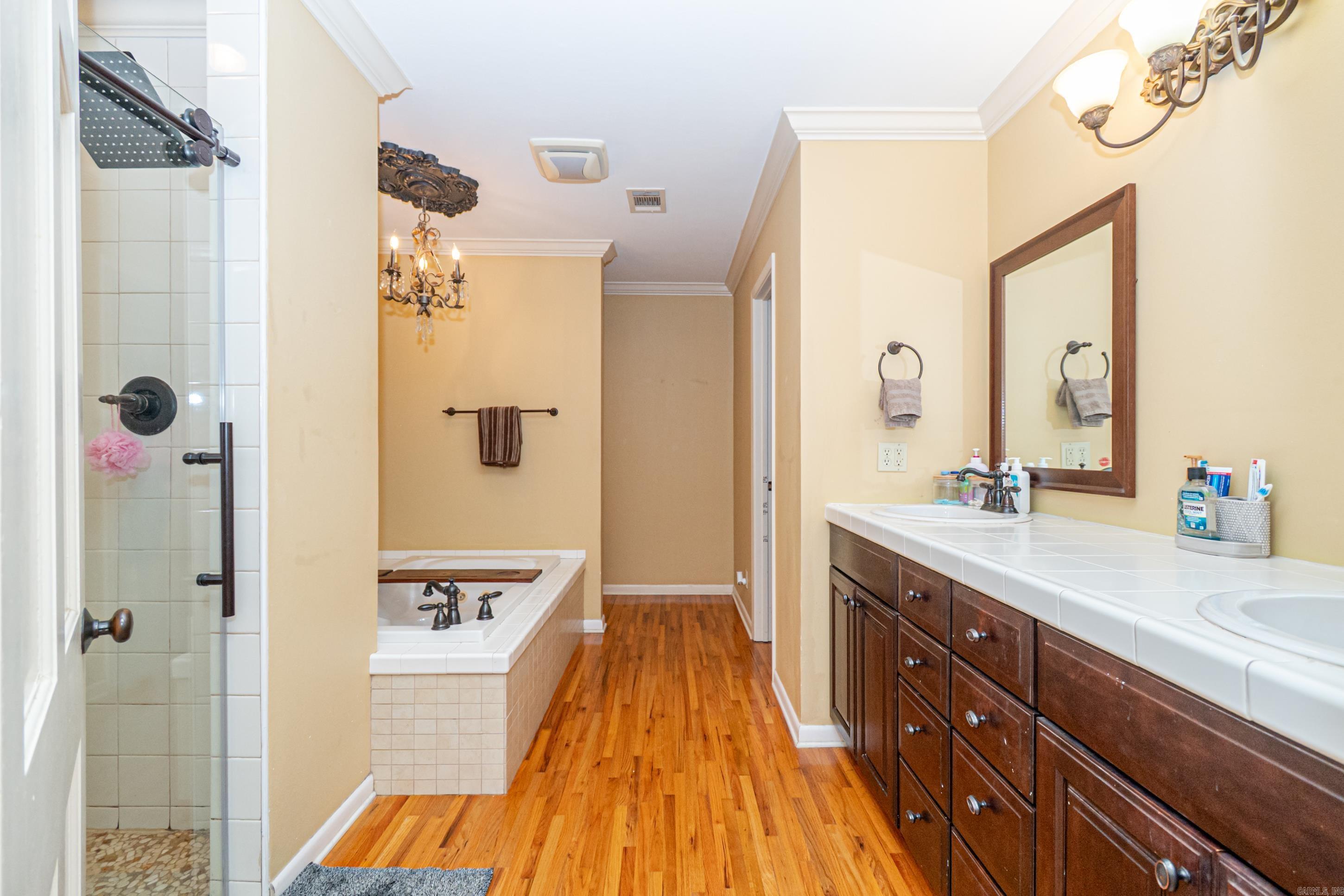 MIKE BERG LAKE - Residential