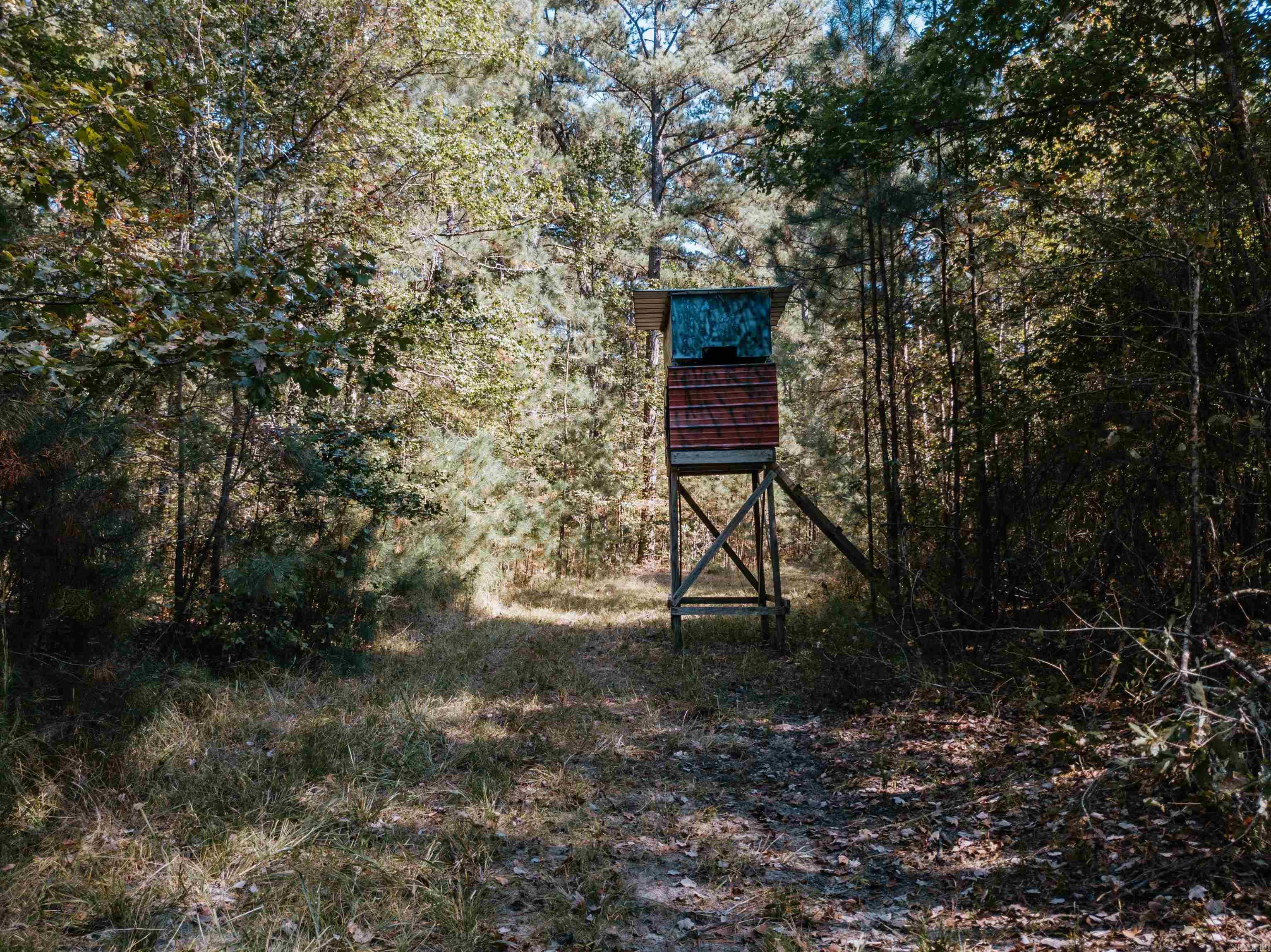 Metes & Bounds - Land