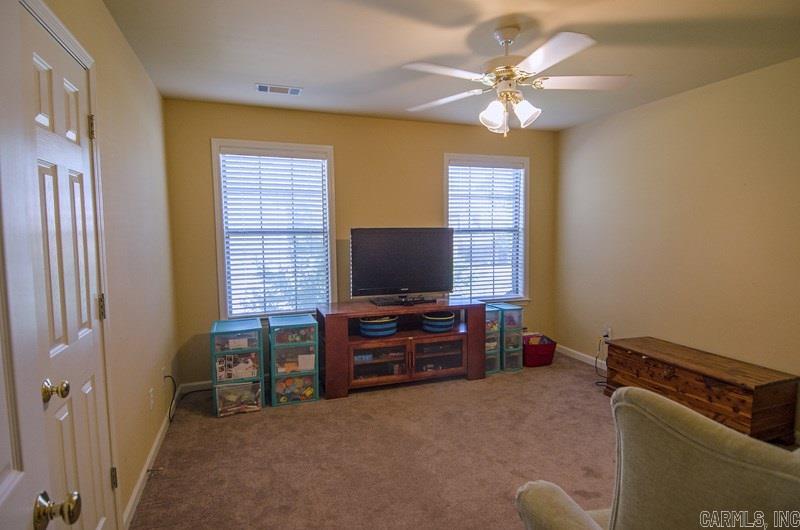 CHENAL VALLEY ABERDEEN - Residential