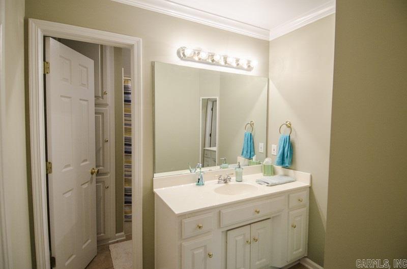 CHENAL VALLEY ABERDEEN - Residential