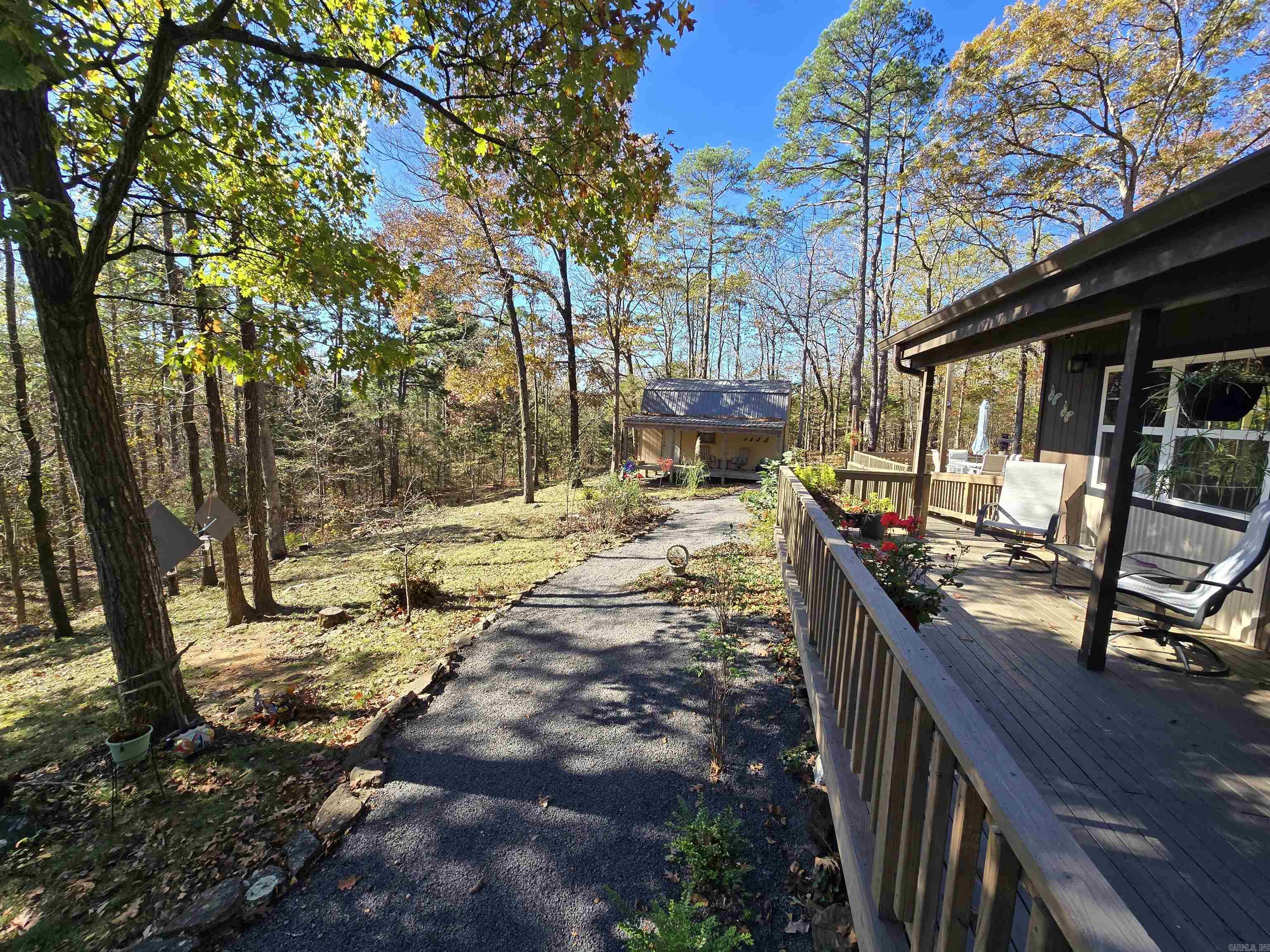 INDIAN HILLS - Residential