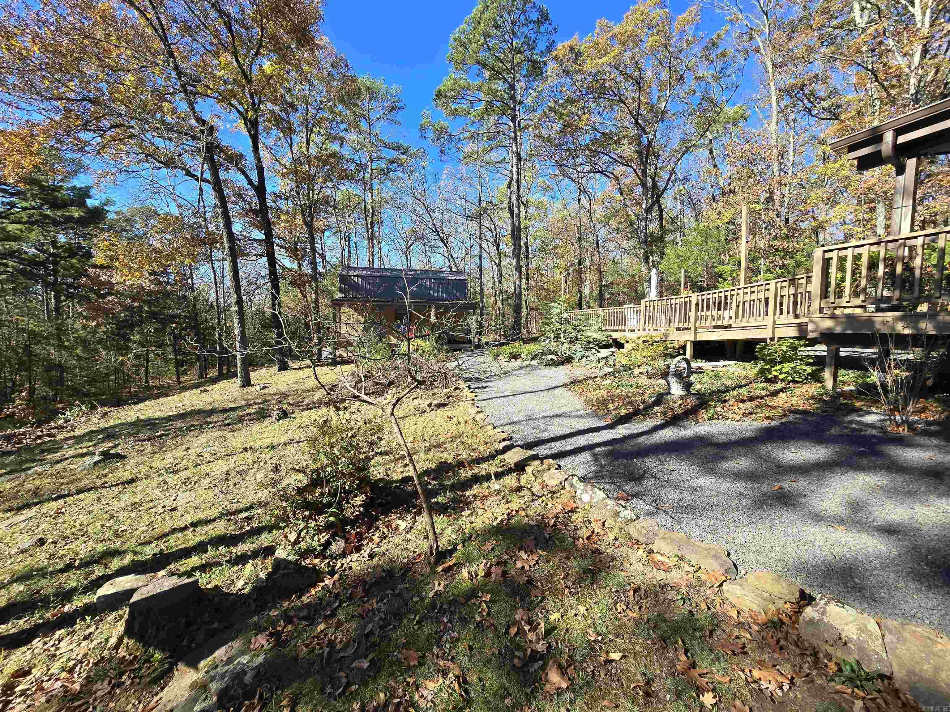 INDIAN HILLS - Residential
