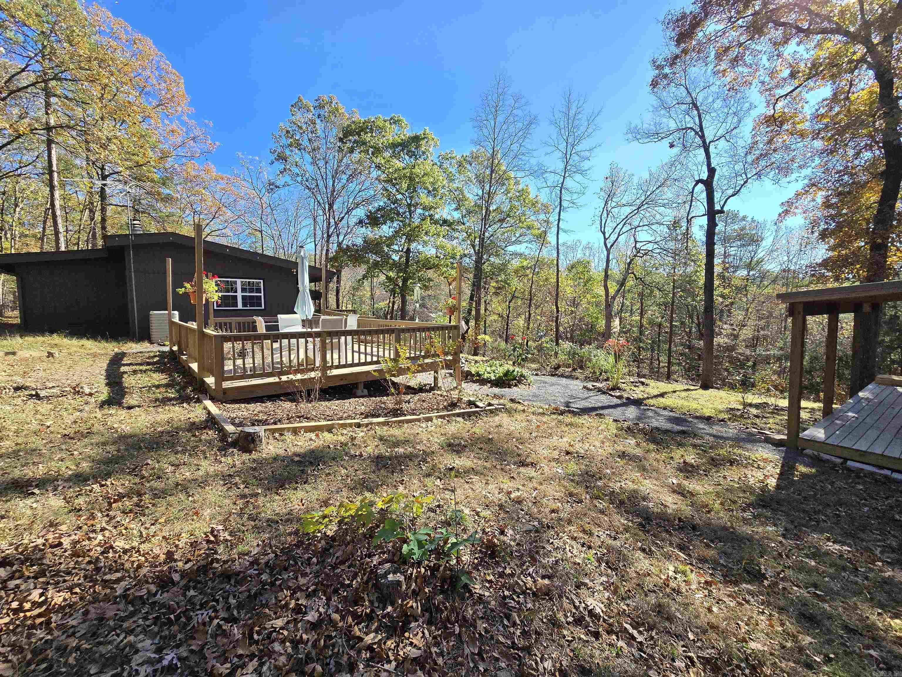 INDIAN HILLS - Residential