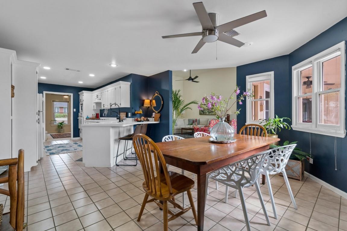 DRIFTWOOD POINT - Residential