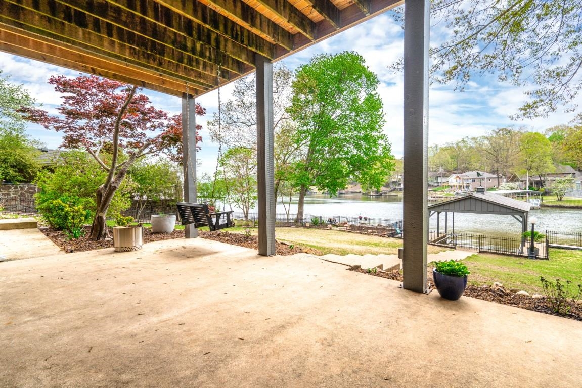 DRIFTWOOD POINT - Residential