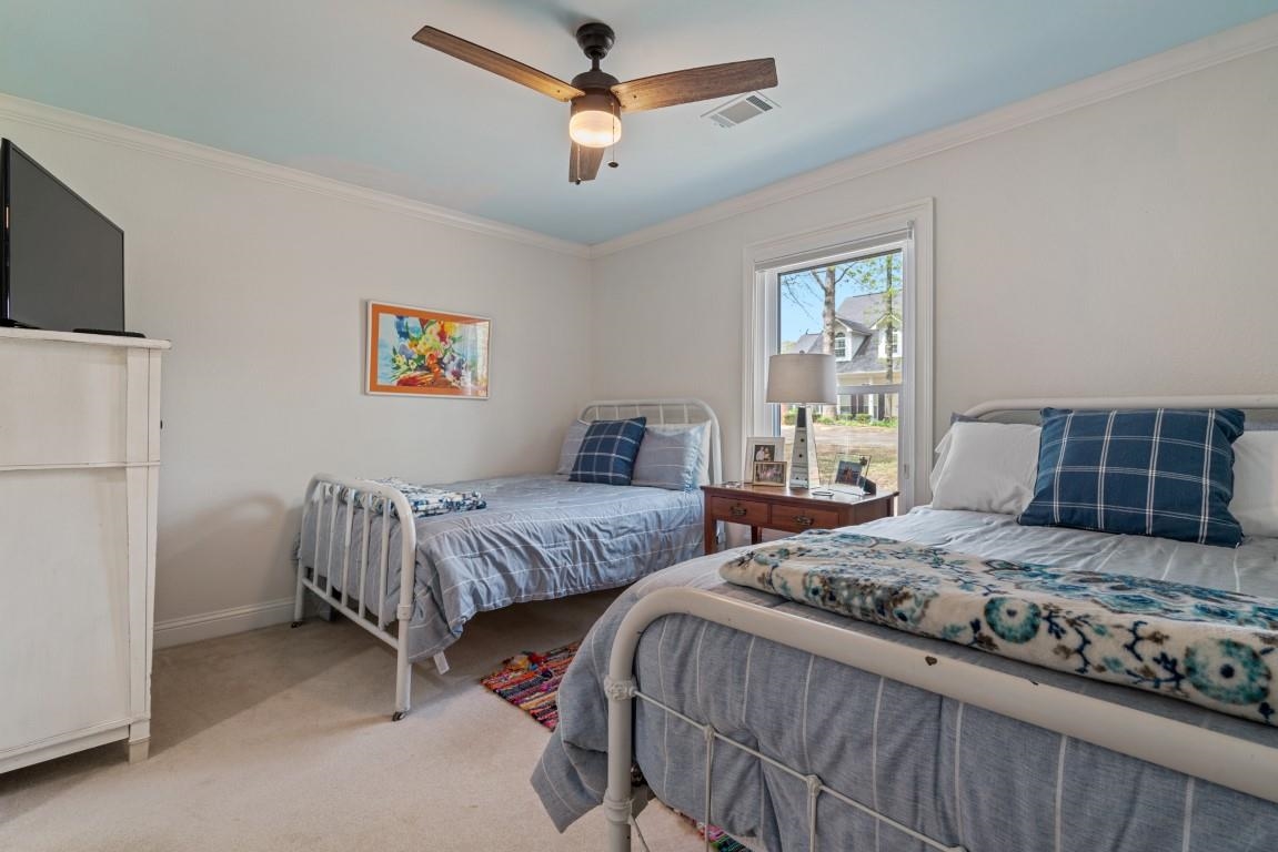 DRIFTWOOD POINT - Residential