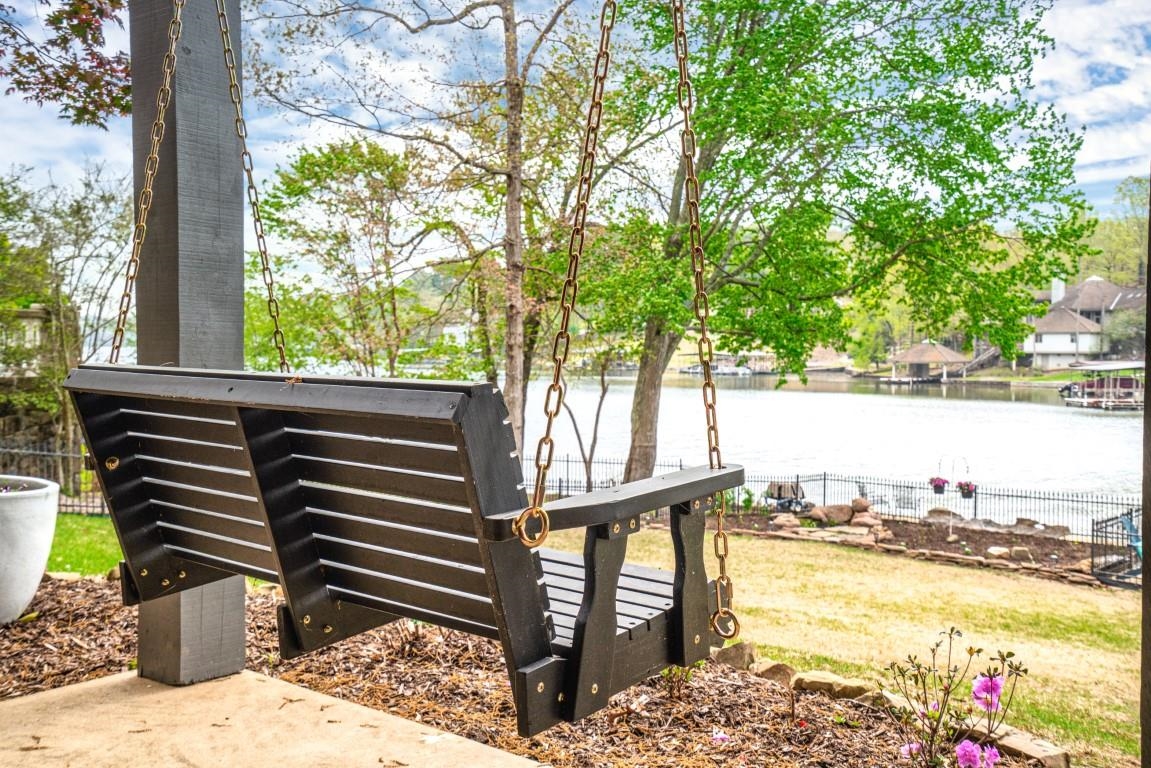 DRIFTWOOD POINT - Residential