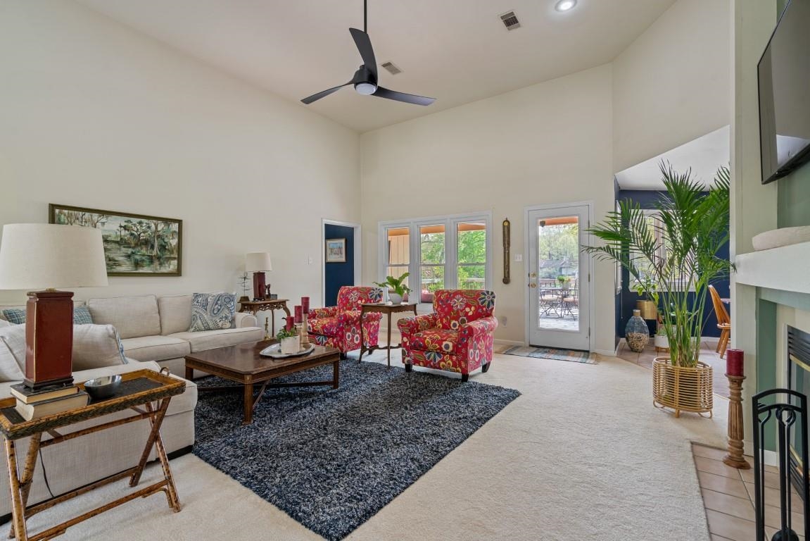DRIFTWOOD POINT - Residential