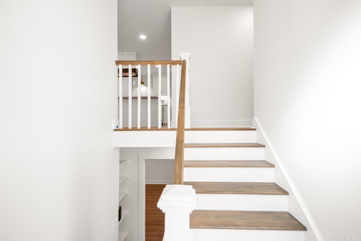 PLEASANT VALLEY ESTATES - Residential