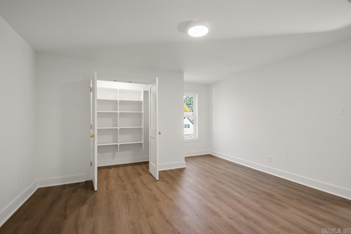 PLEASANT VALLEY ESTATES - Residential